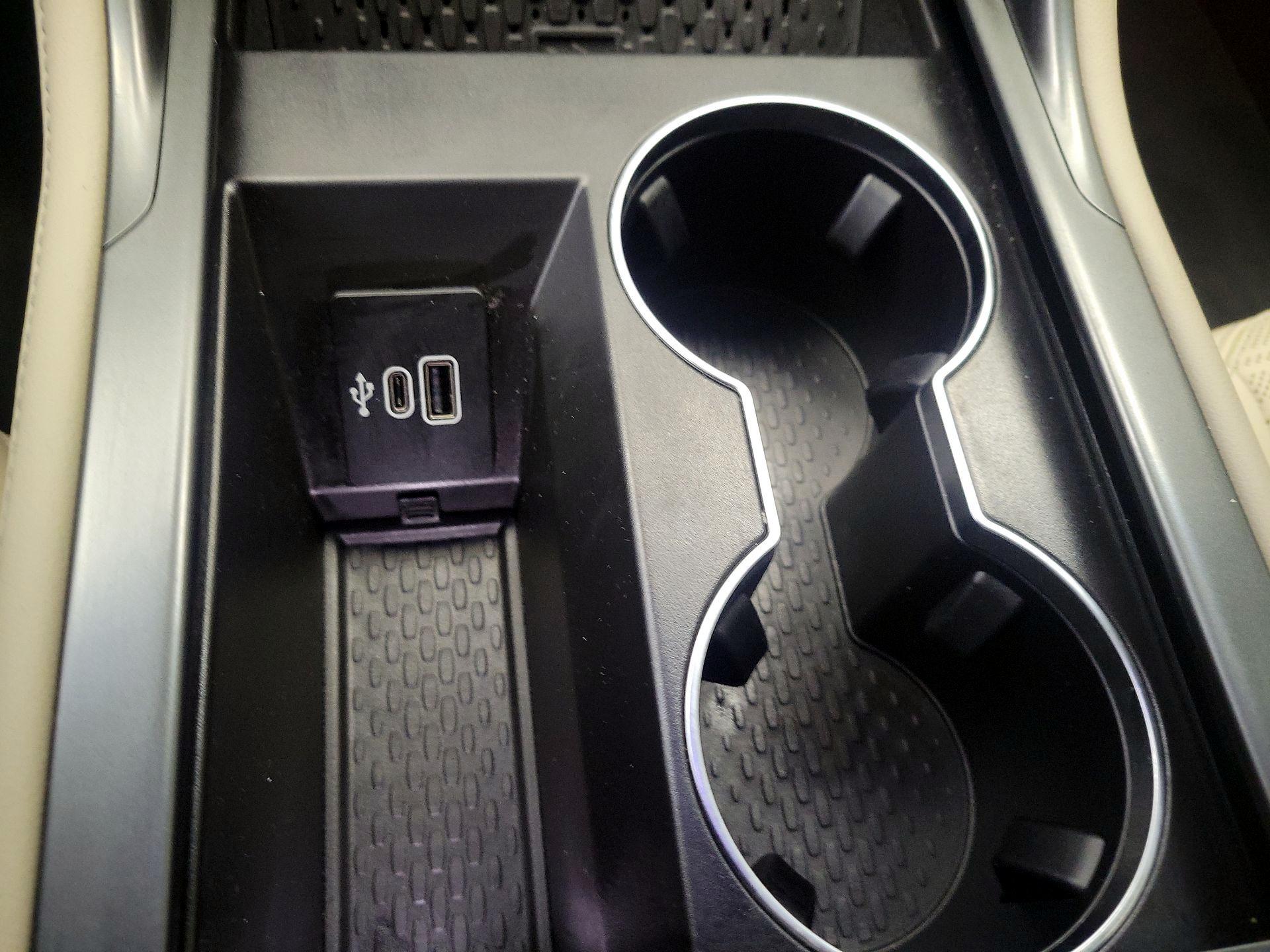 Thumbnail: 2024 Lincoln Nautilus - 19