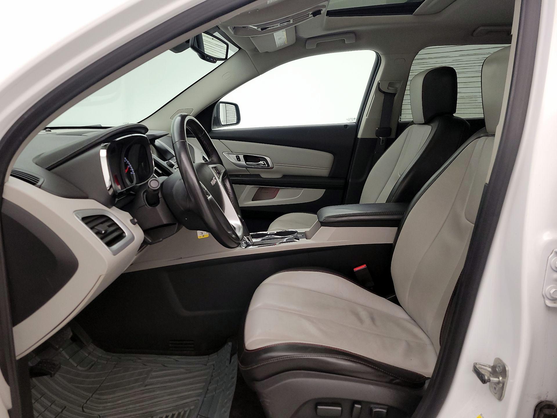 Thumbnail: 2016 GMC Terrain - 11