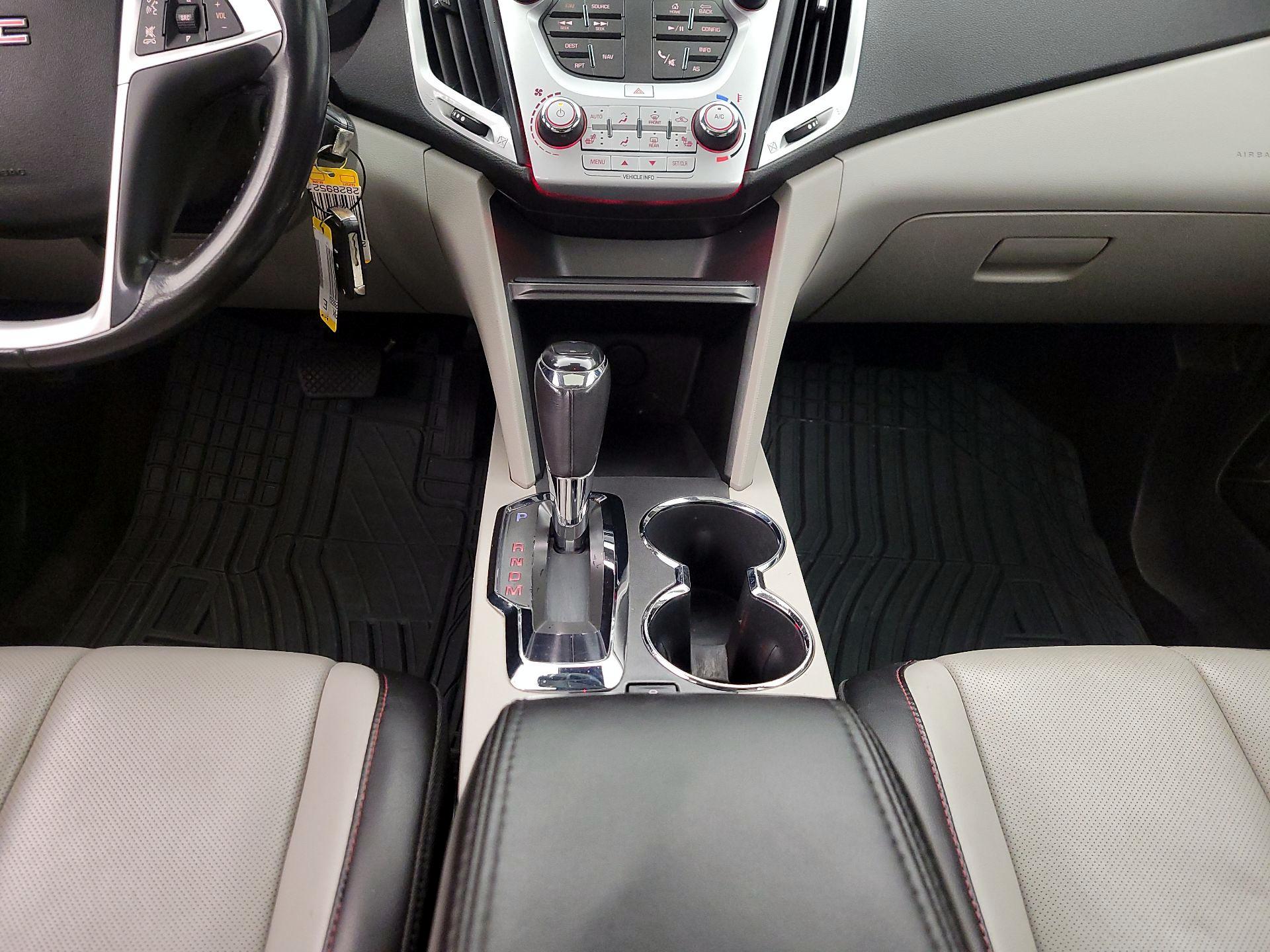 Thumbnail: 2016 GMC Terrain - 17