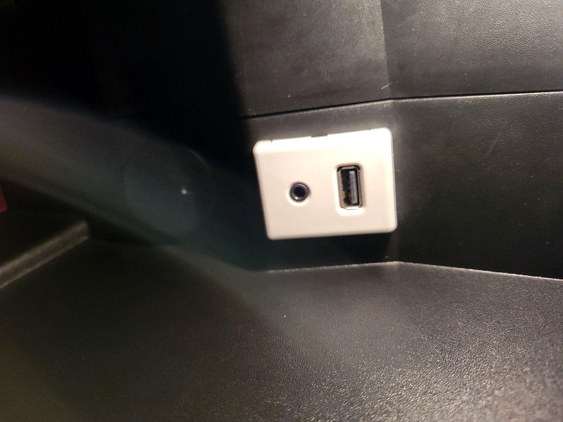 Thumbnail: 2016 GMC Terrain - 18