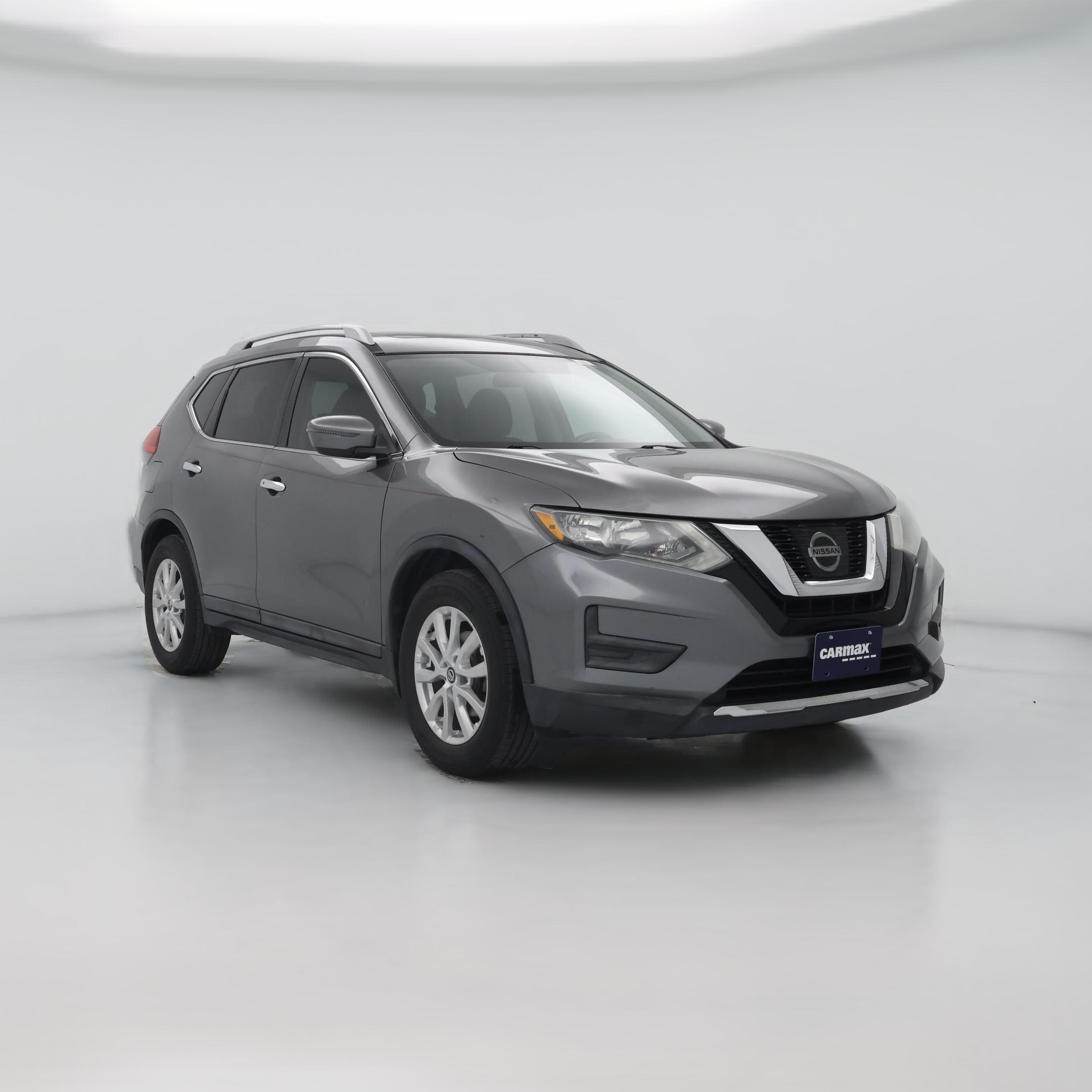 Thumbnail: 2017 Nissan Rogue - 1