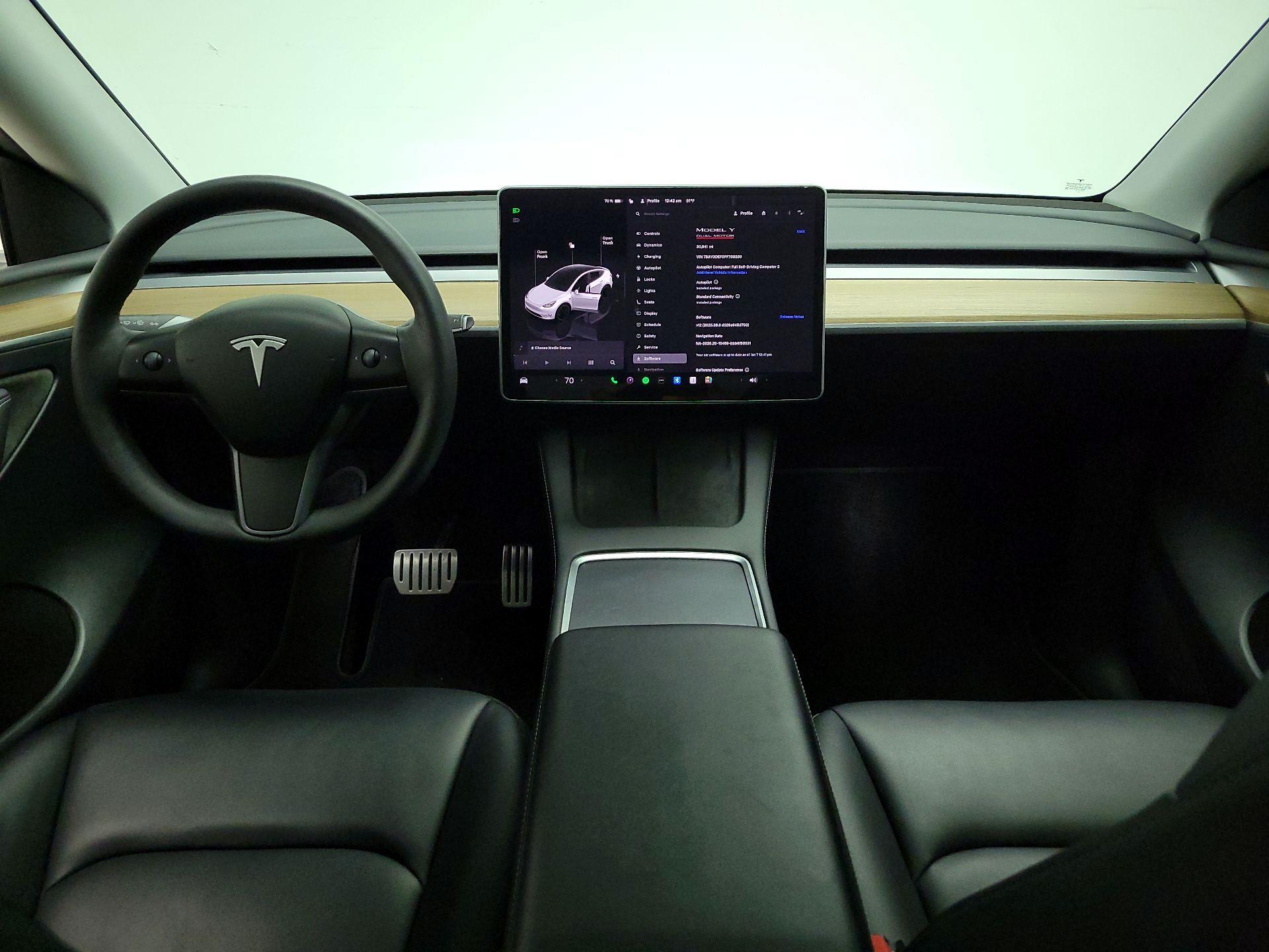 Thumbnail: 2023 Tesla Model Y - 9