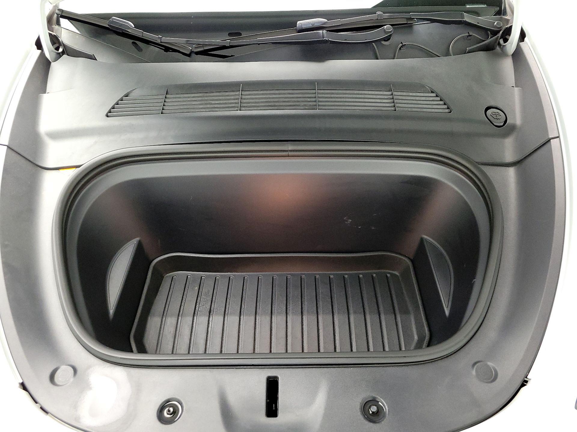 Thumbnail: 2023 Tesla Model Y - 20