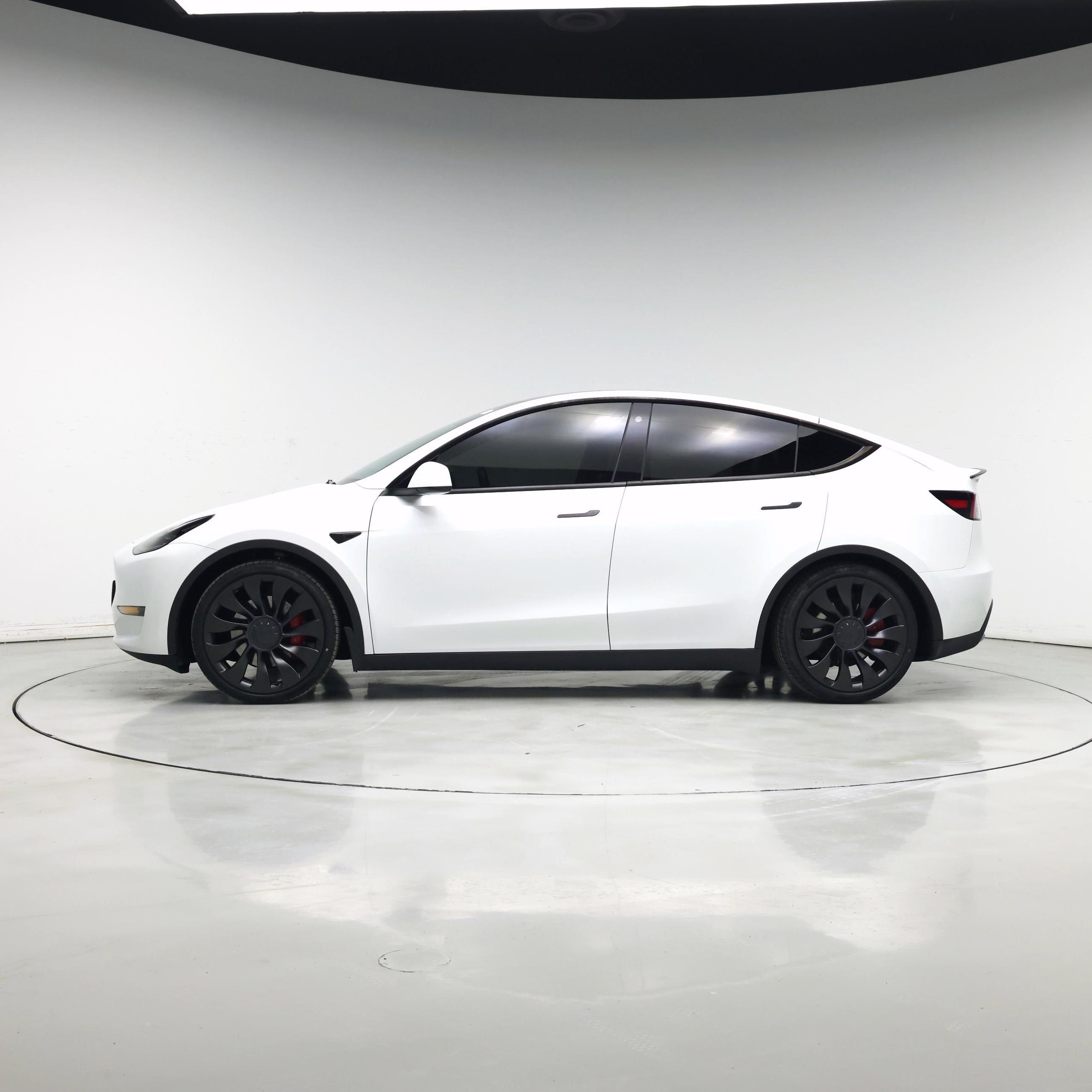 Thumbnail: 2023 Tesla Model Y - 3