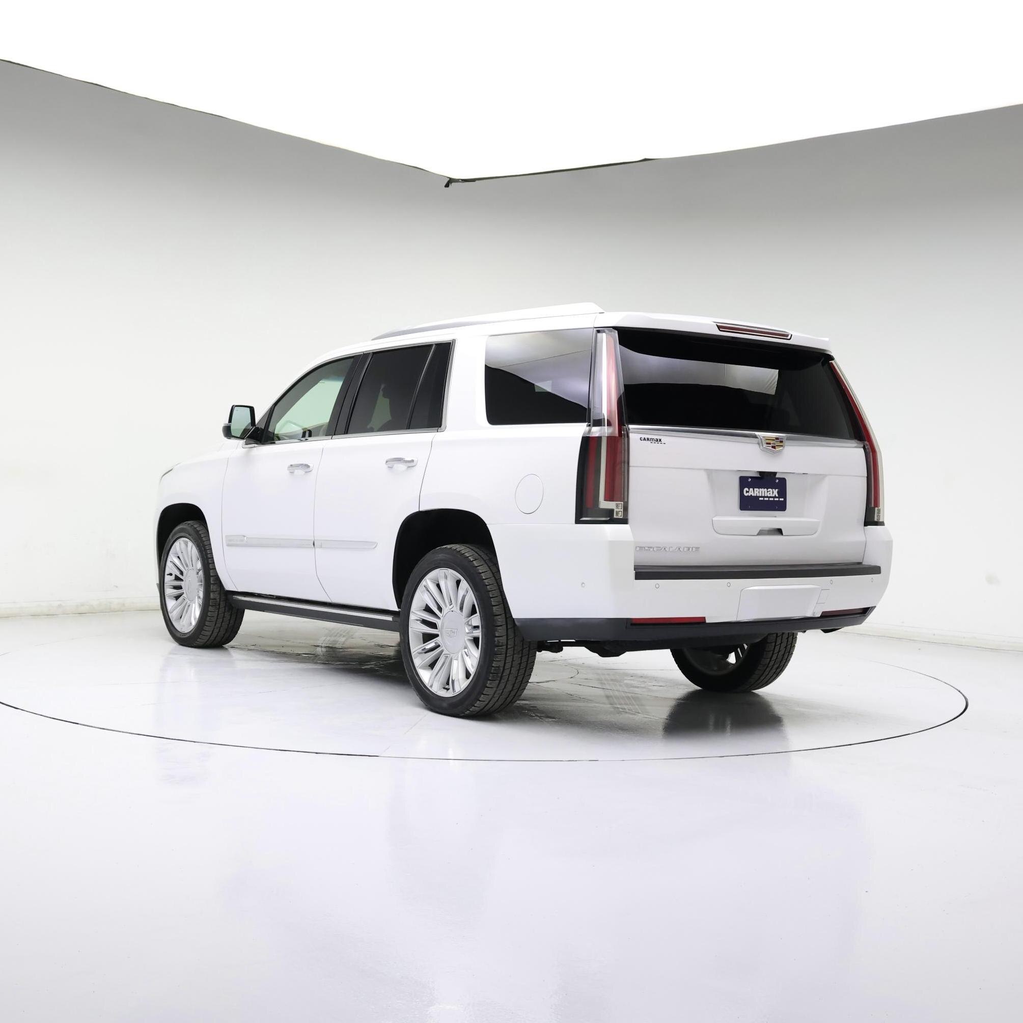 Thumbnail: 2017 Cadillac Escalade - 2