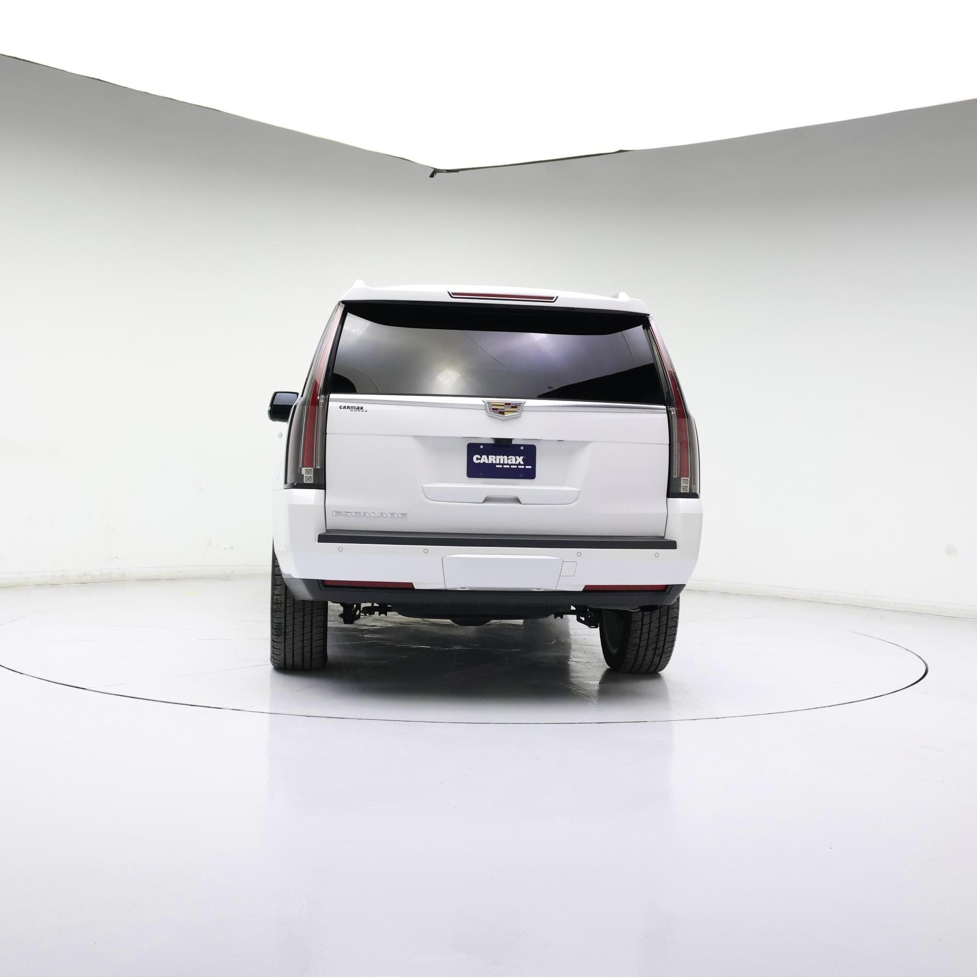 Thumbnail: 2017 Cadillac Escalade - 6