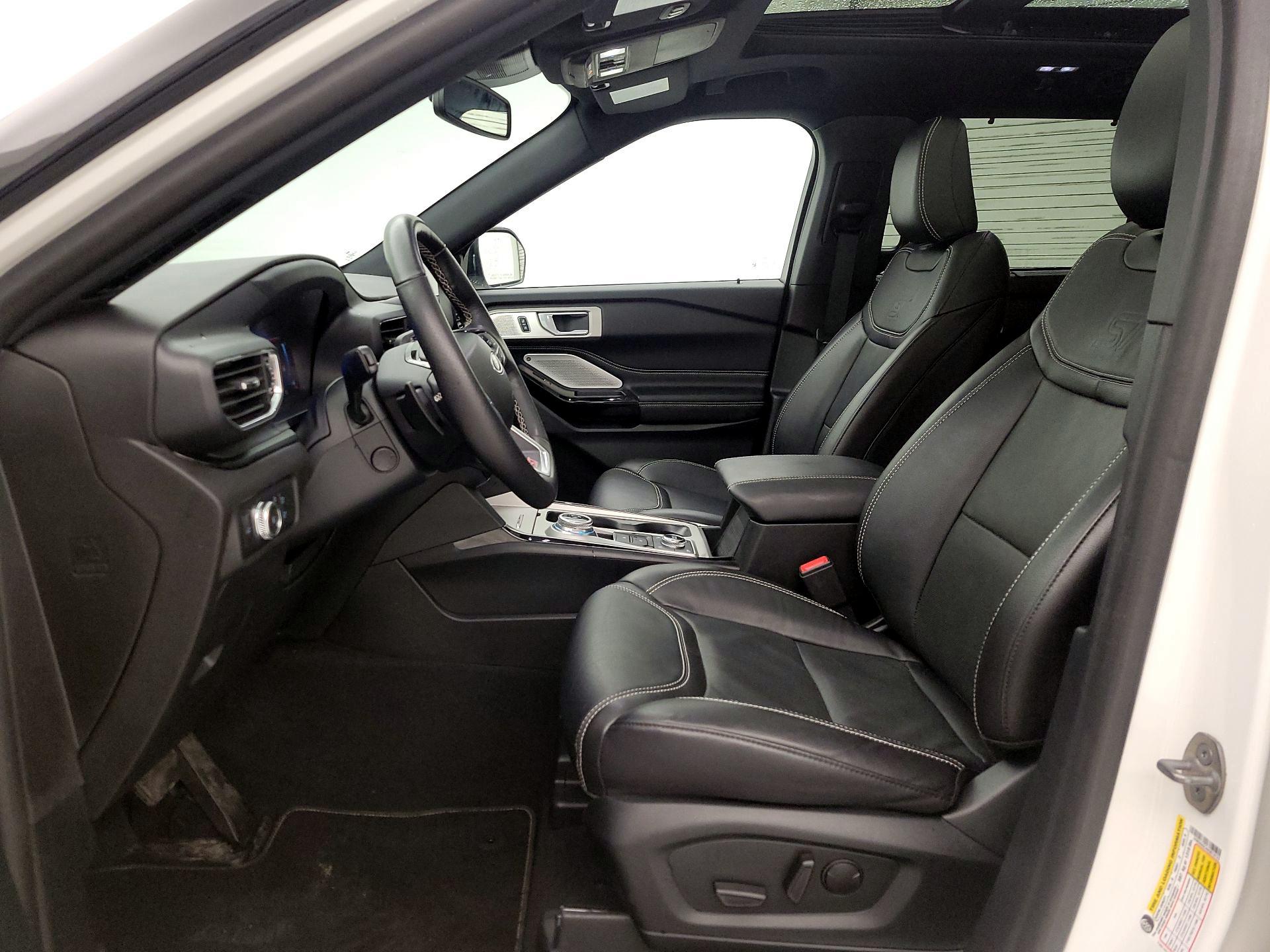 Thumbnail: 2022 Ford Explorer - 11