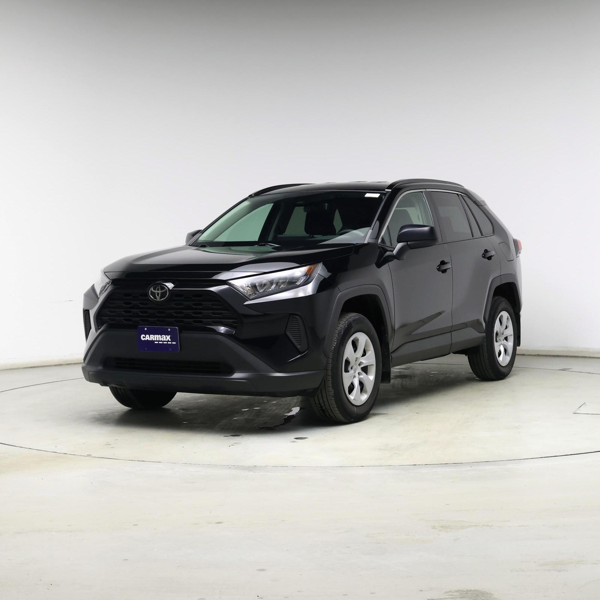 Thumbnail: 2021 Toyota RAV4 - 4