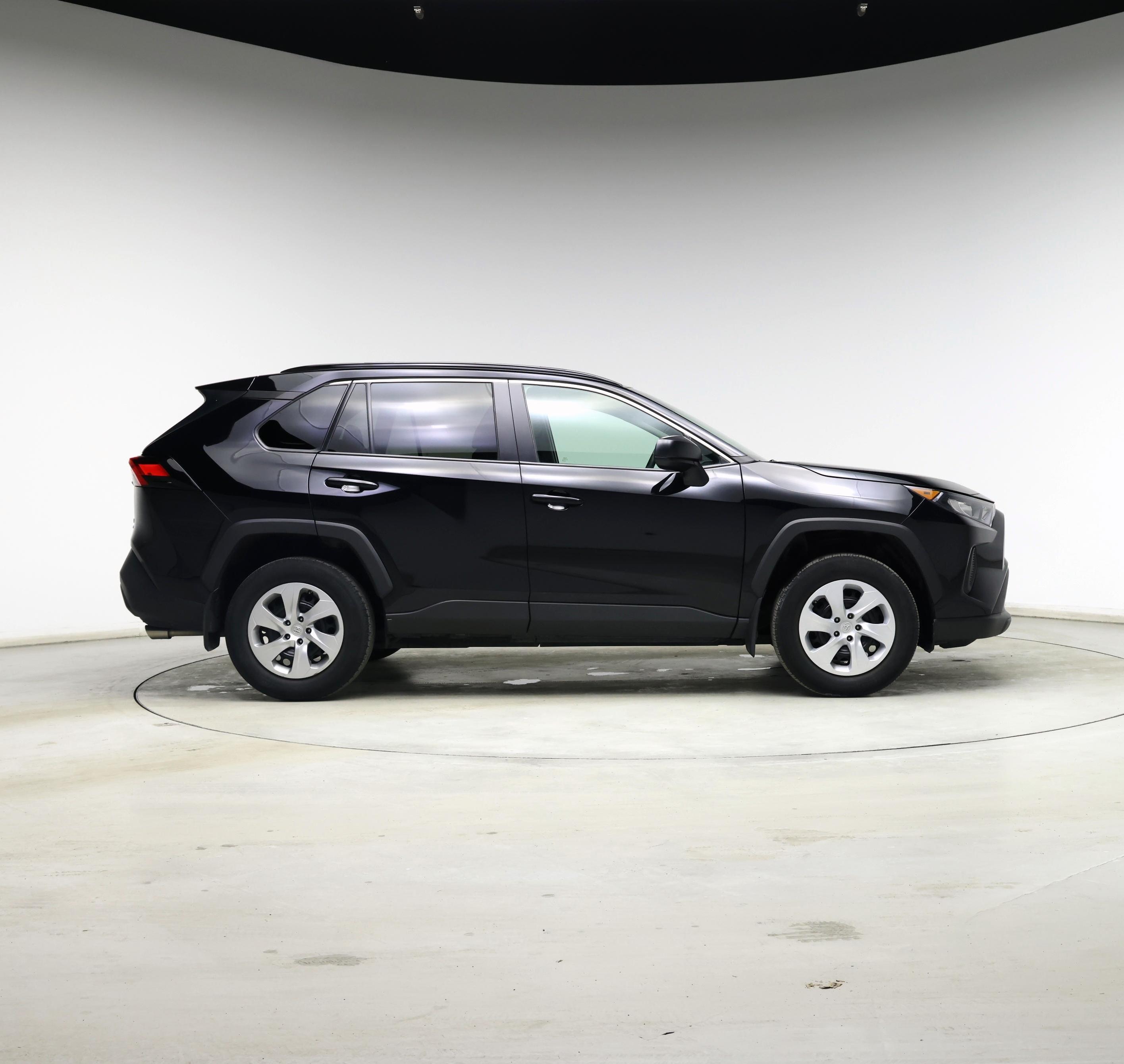 Thumbnail: 2021 Toyota RAV4 - 7