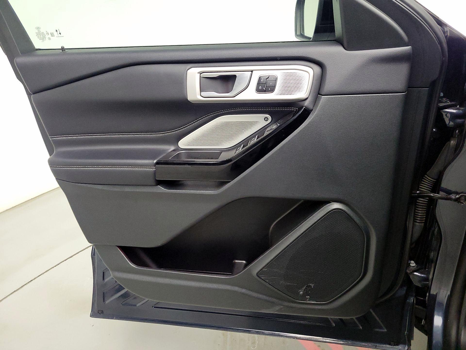 Thumbnail: 2023 Ford Explorer - 12