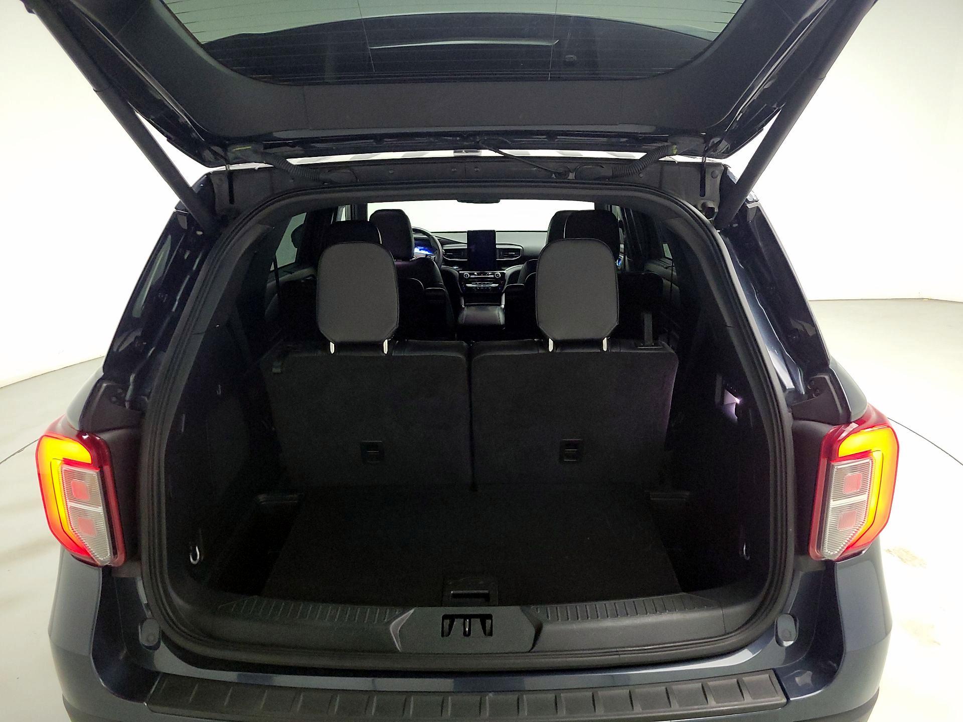 Thumbnail: 2023 Ford Explorer - 16