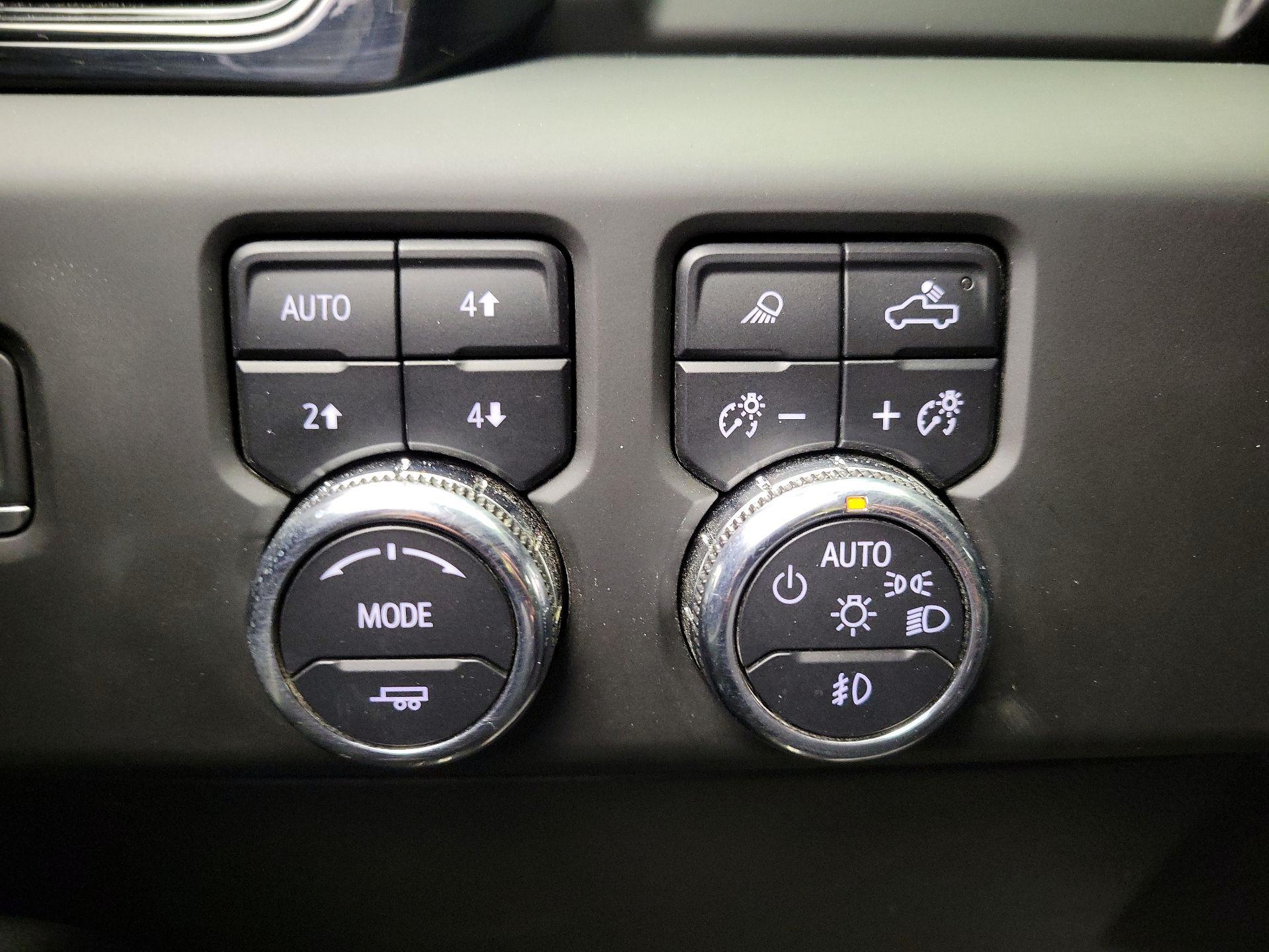 Thumbnail: 2023 GMC Sierra 1500 - 13