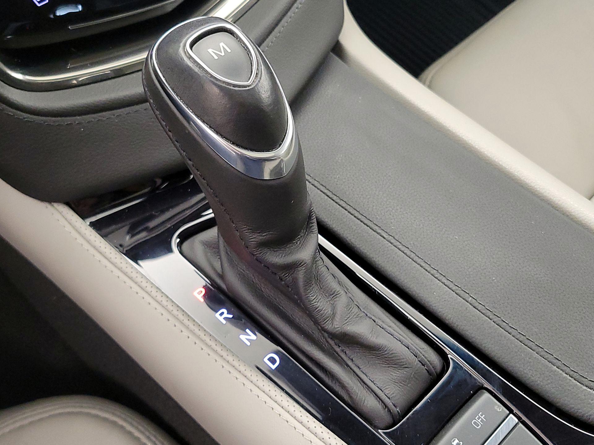 Thumbnail: 2019 Cadillac CTS - 18