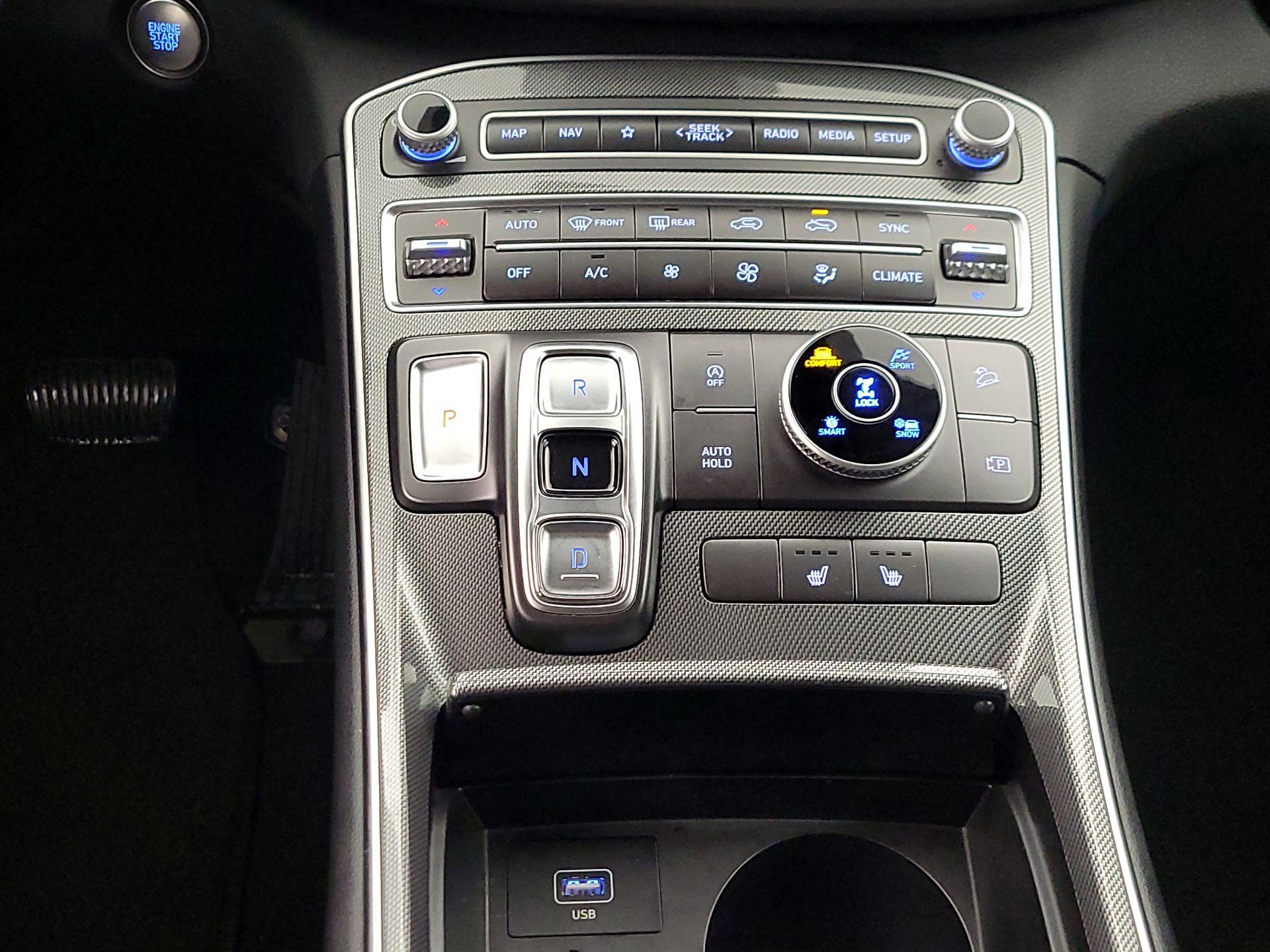 Thumbnail: 2023 Hyundai Santa Fe - 18