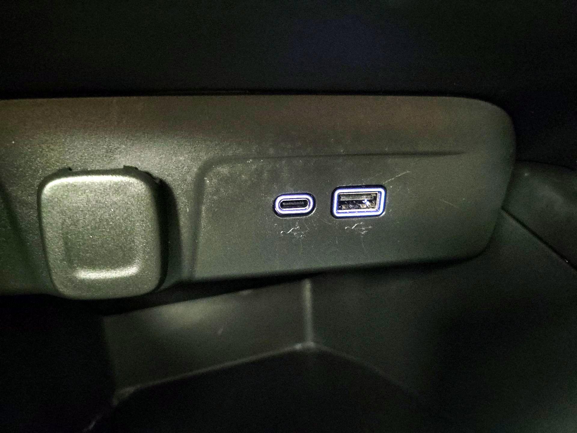 Thumbnail: 2024 Chevrolet Trax - 17