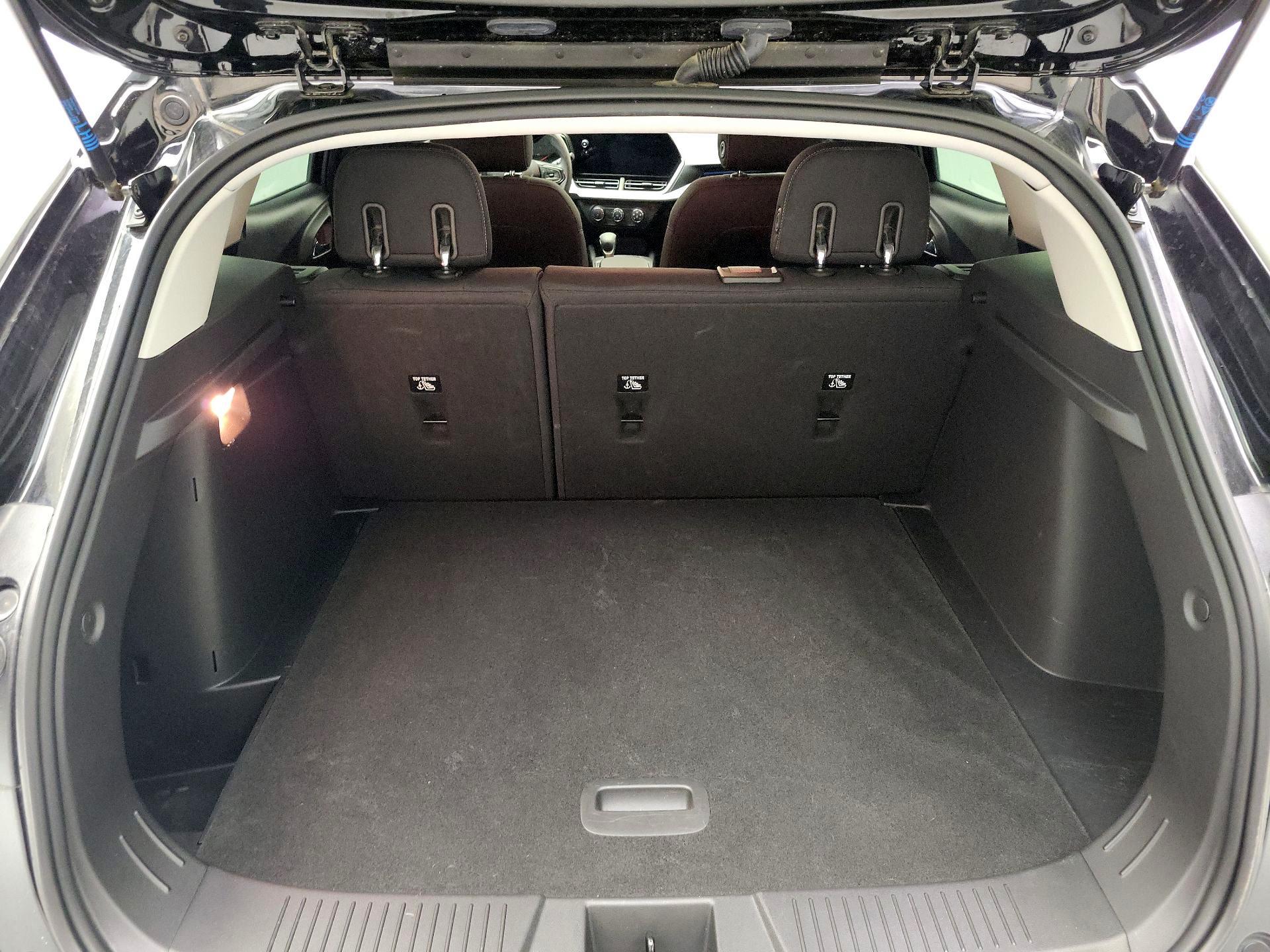 Thumbnail: 2024 Chevrolet Trax - 19