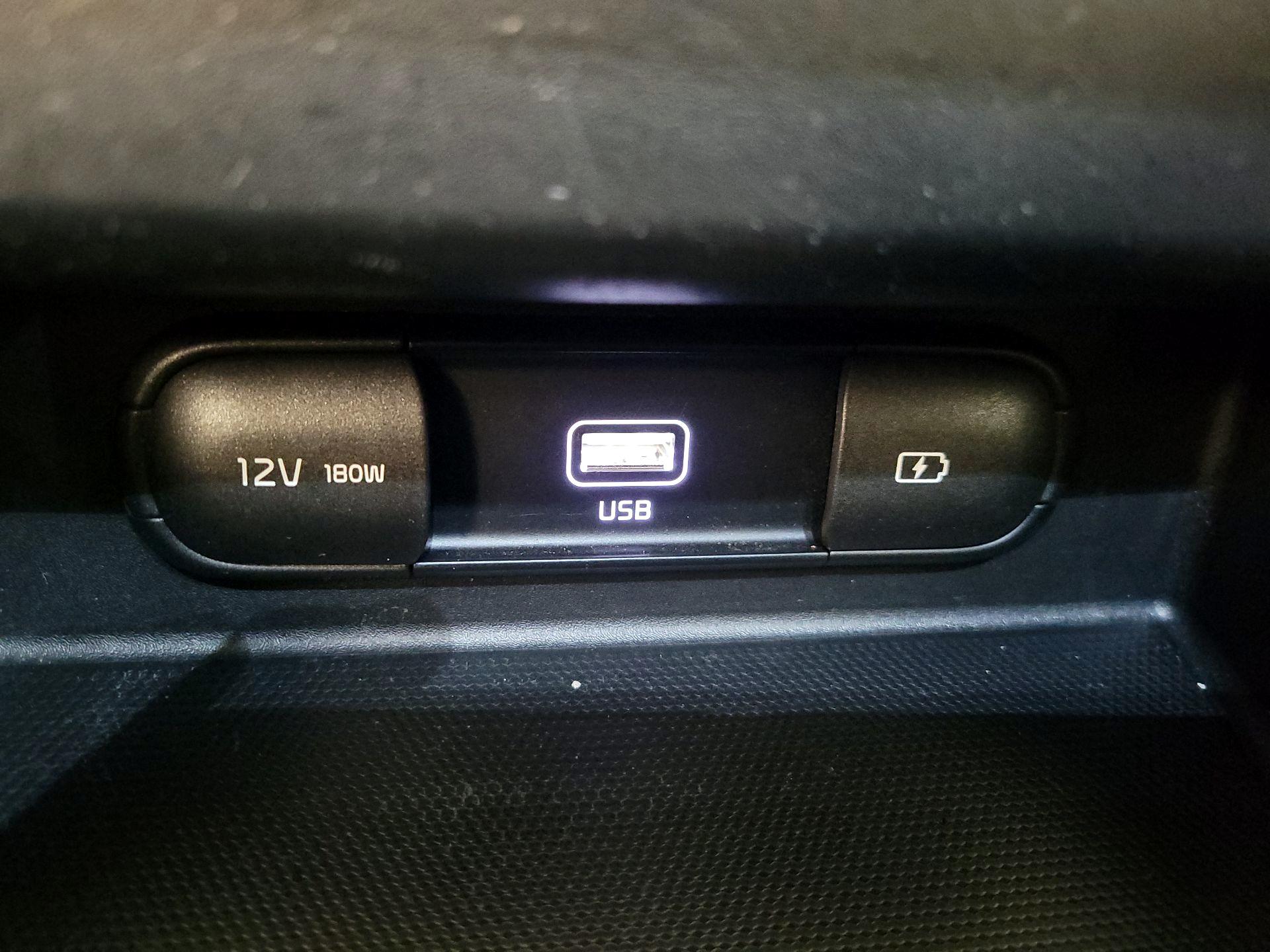 Thumbnail: 2023 Kia Seltos - 19