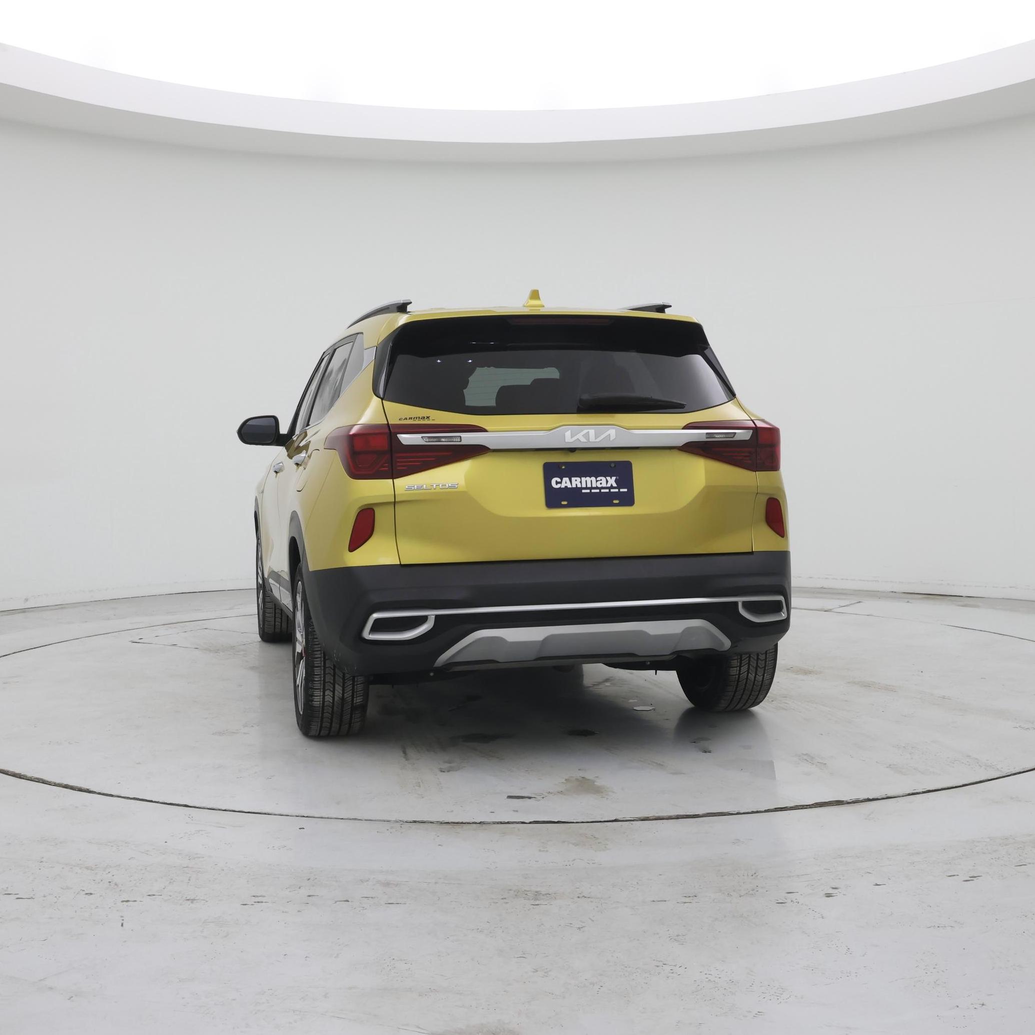 Thumbnail: 2023 Kia Seltos - 6