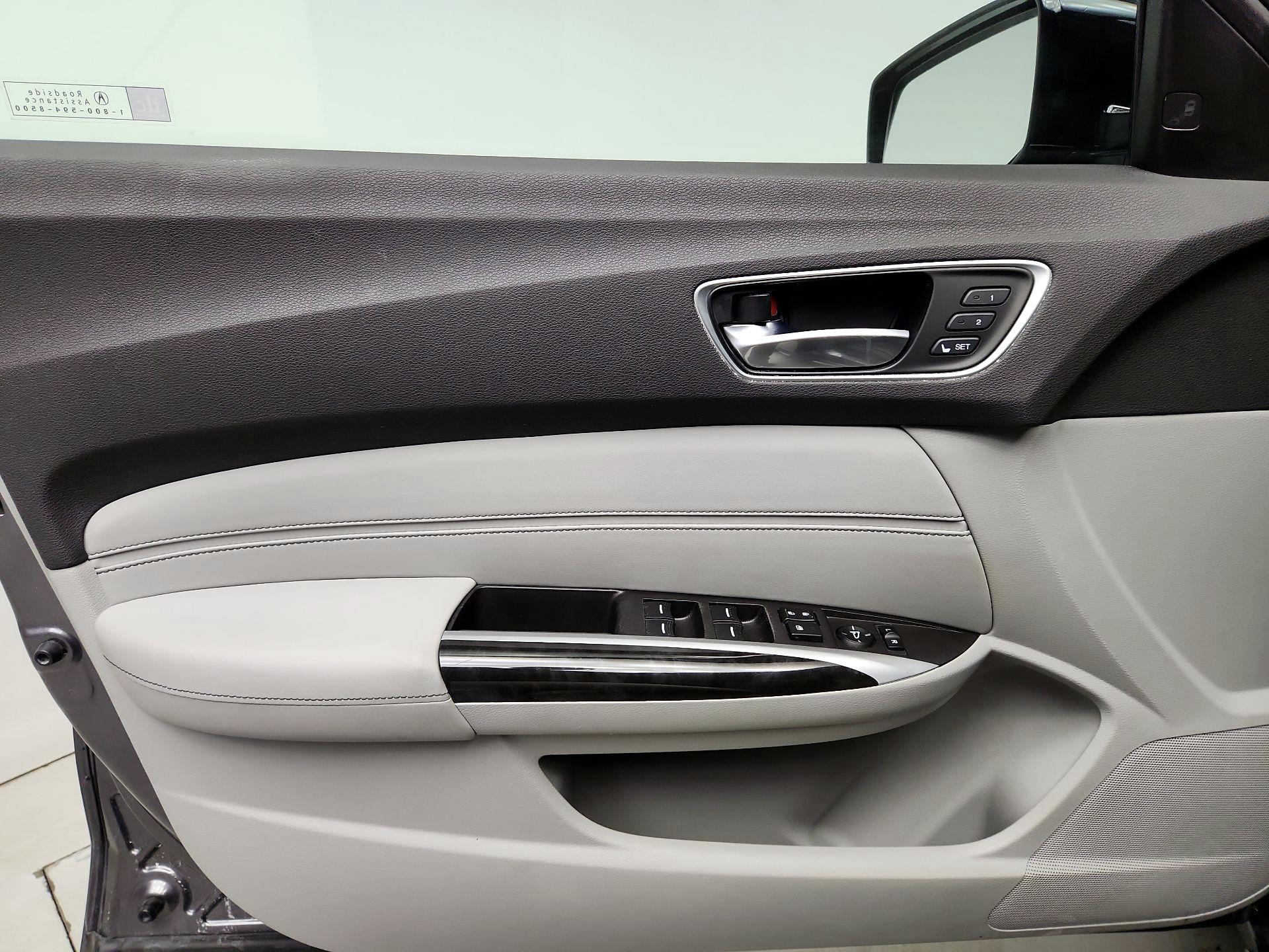 Thumbnail: 2020 Acura TLX - 12