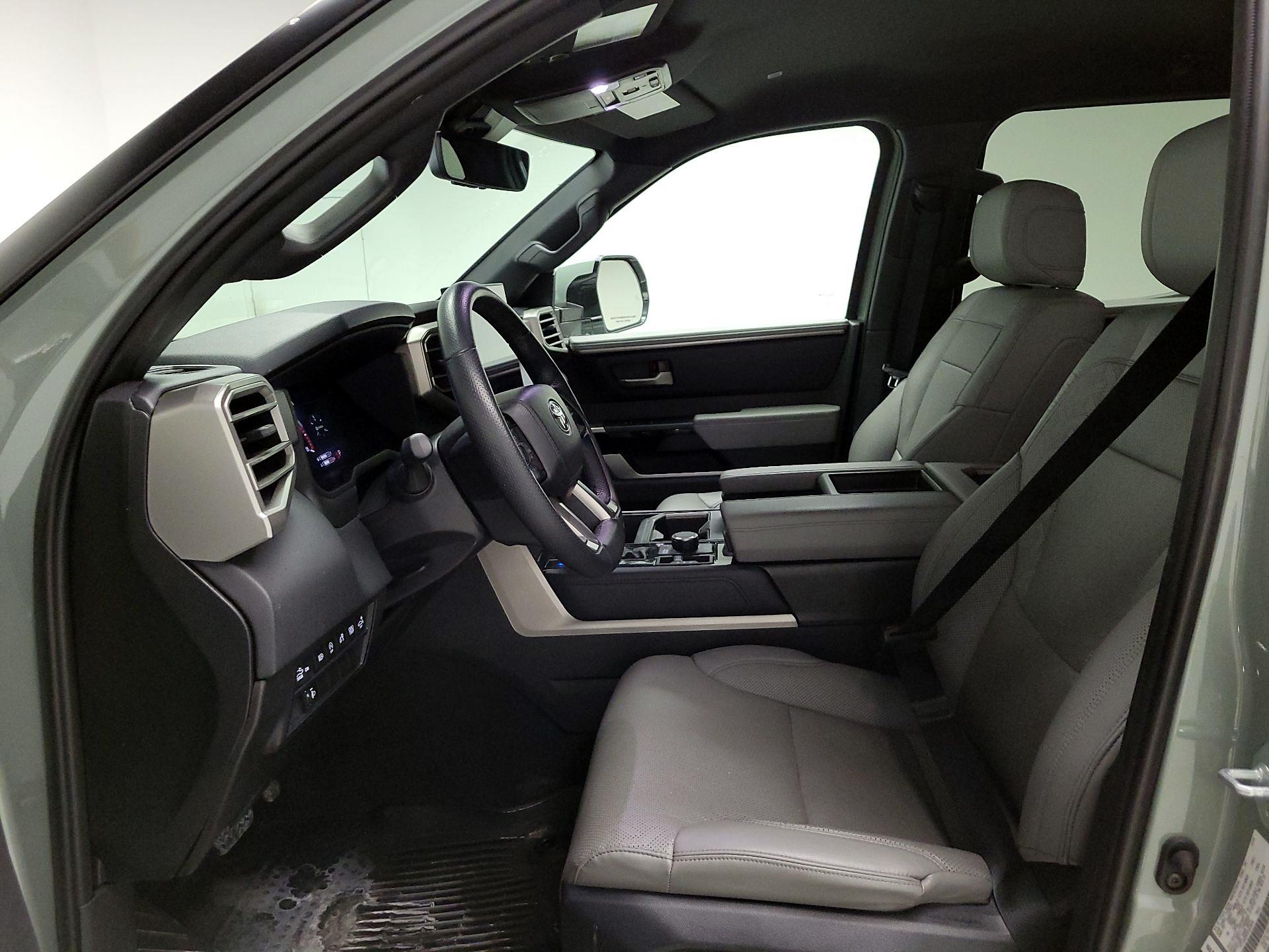 Thumbnail: 2025 Toyota Tundra - 11