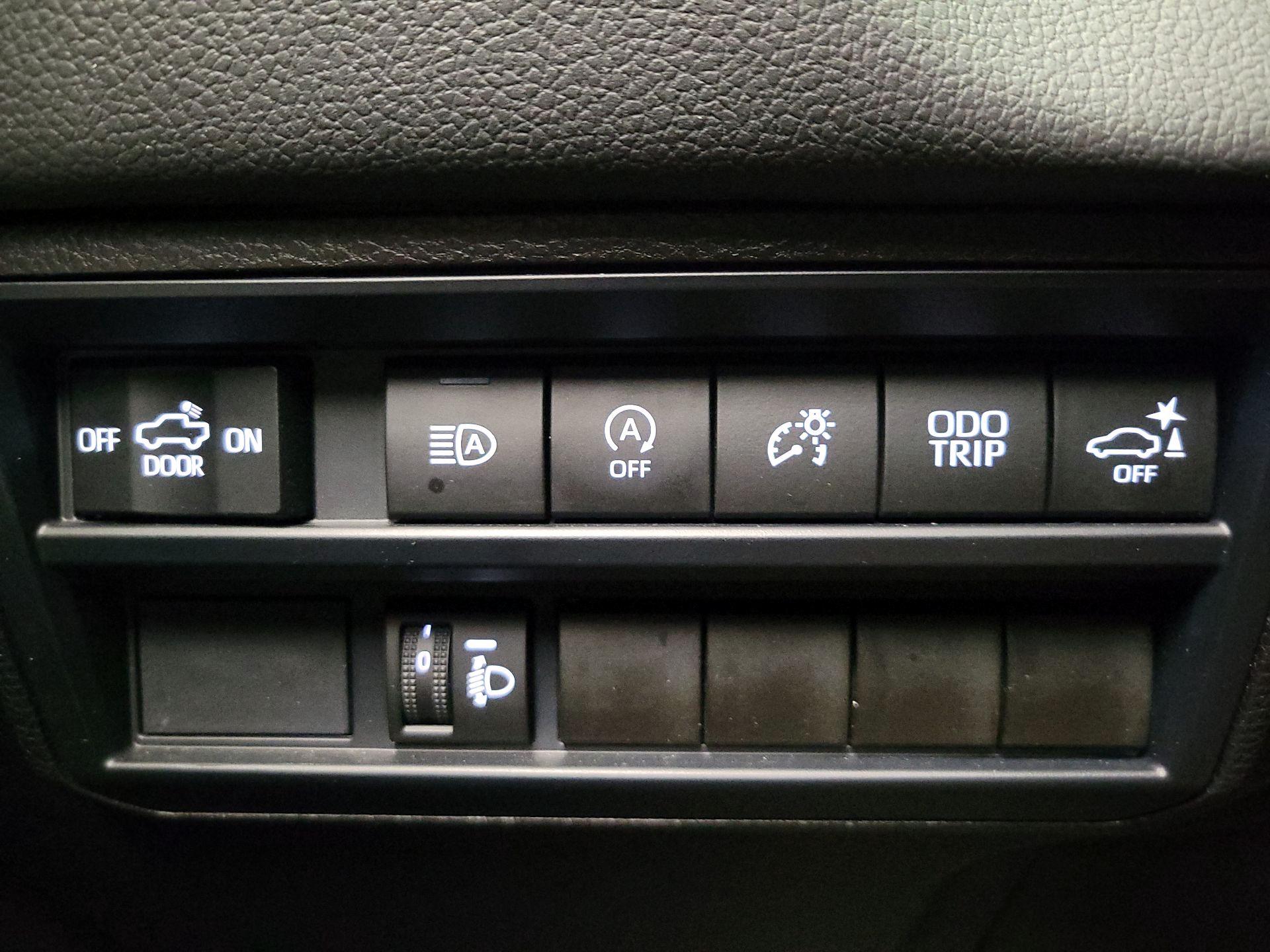 Thumbnail: 2025 Toyota Tundra - 13