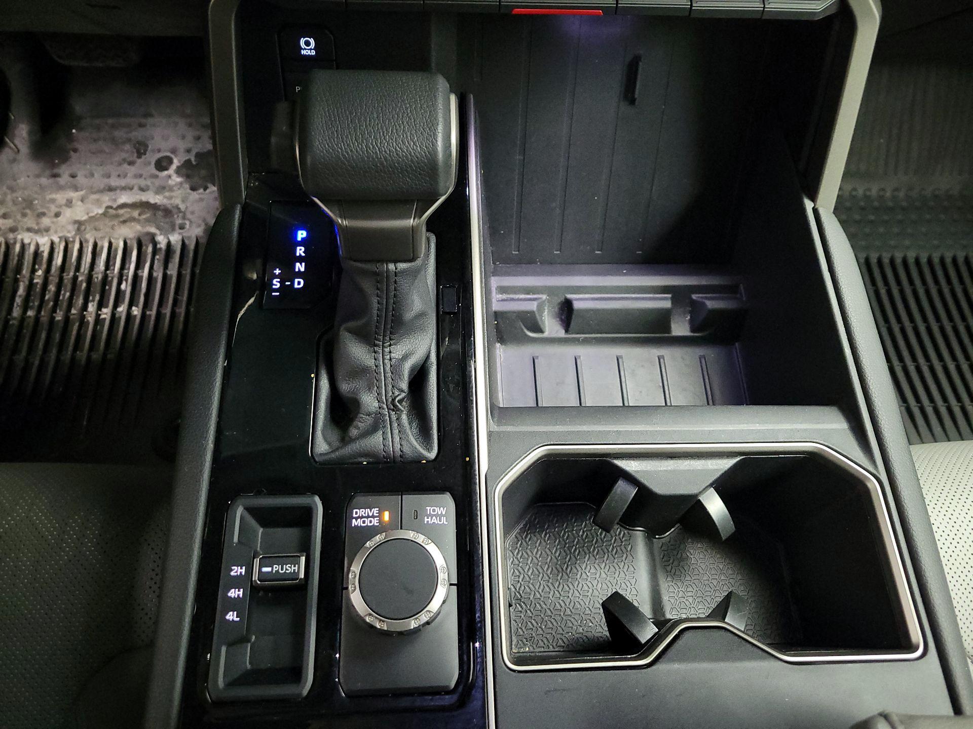 Thumbnail: 2025 Toyota Tundra - 18