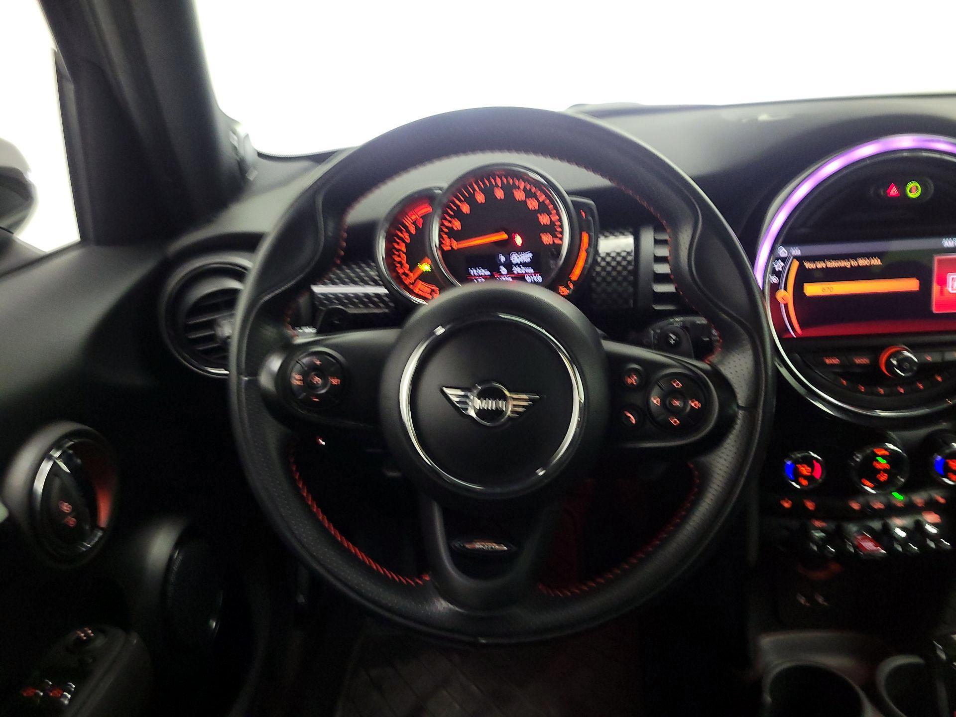 Thumbnail: 2020 MINI Cooper Hardtop - 10