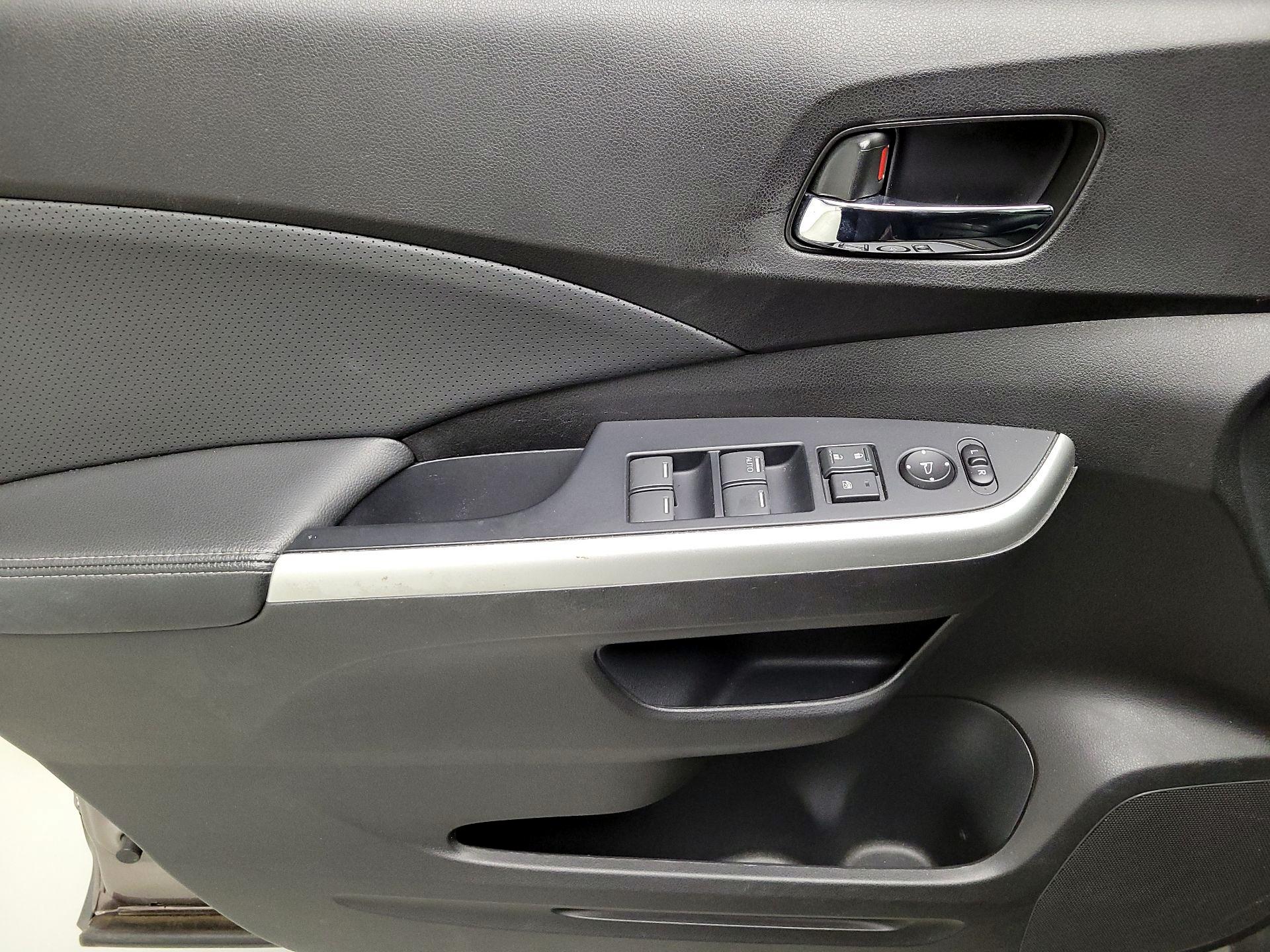 Thumbnail: 2016 Honda CR-V - 12