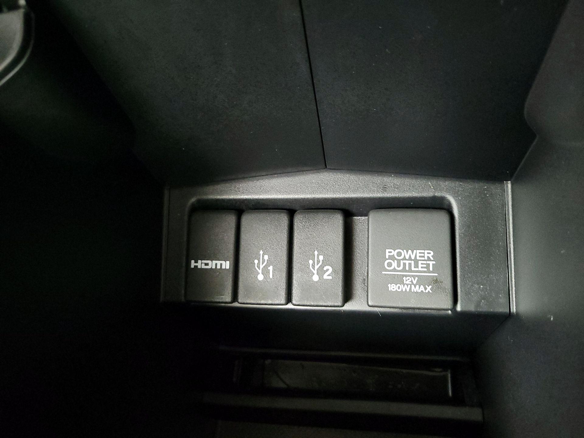 Thumbnail: 2016 Honda CR-V - 18