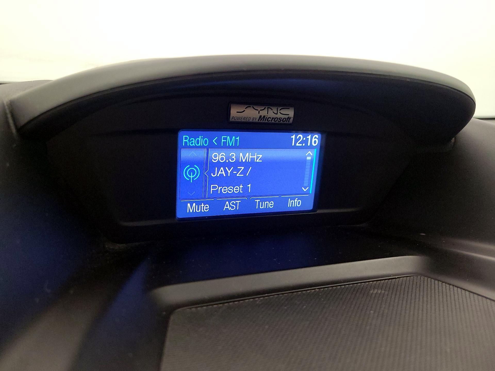 Thumbnail: 2014 Ford Escape - 15