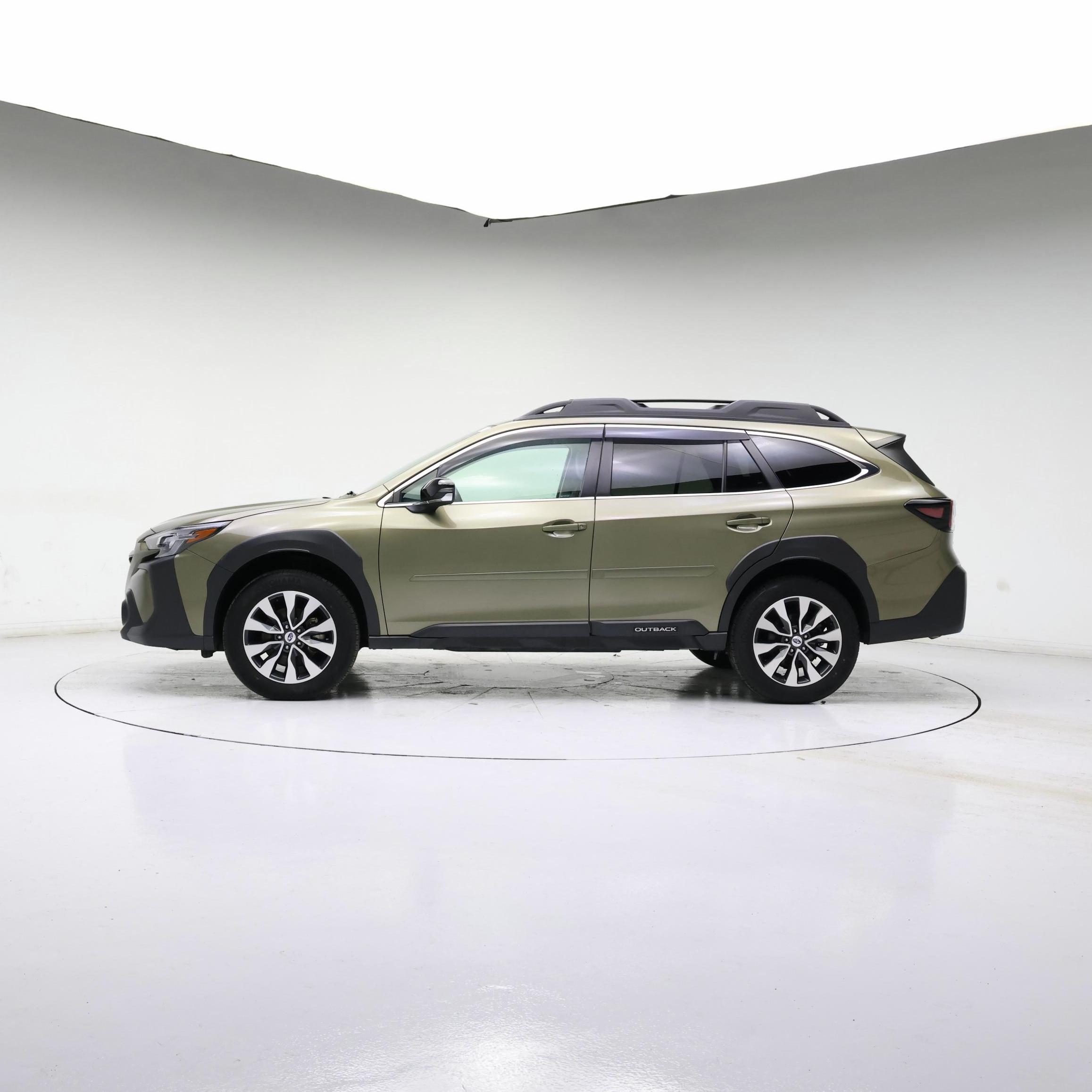 Thumbnail: 2023 Subaru Outback - 3