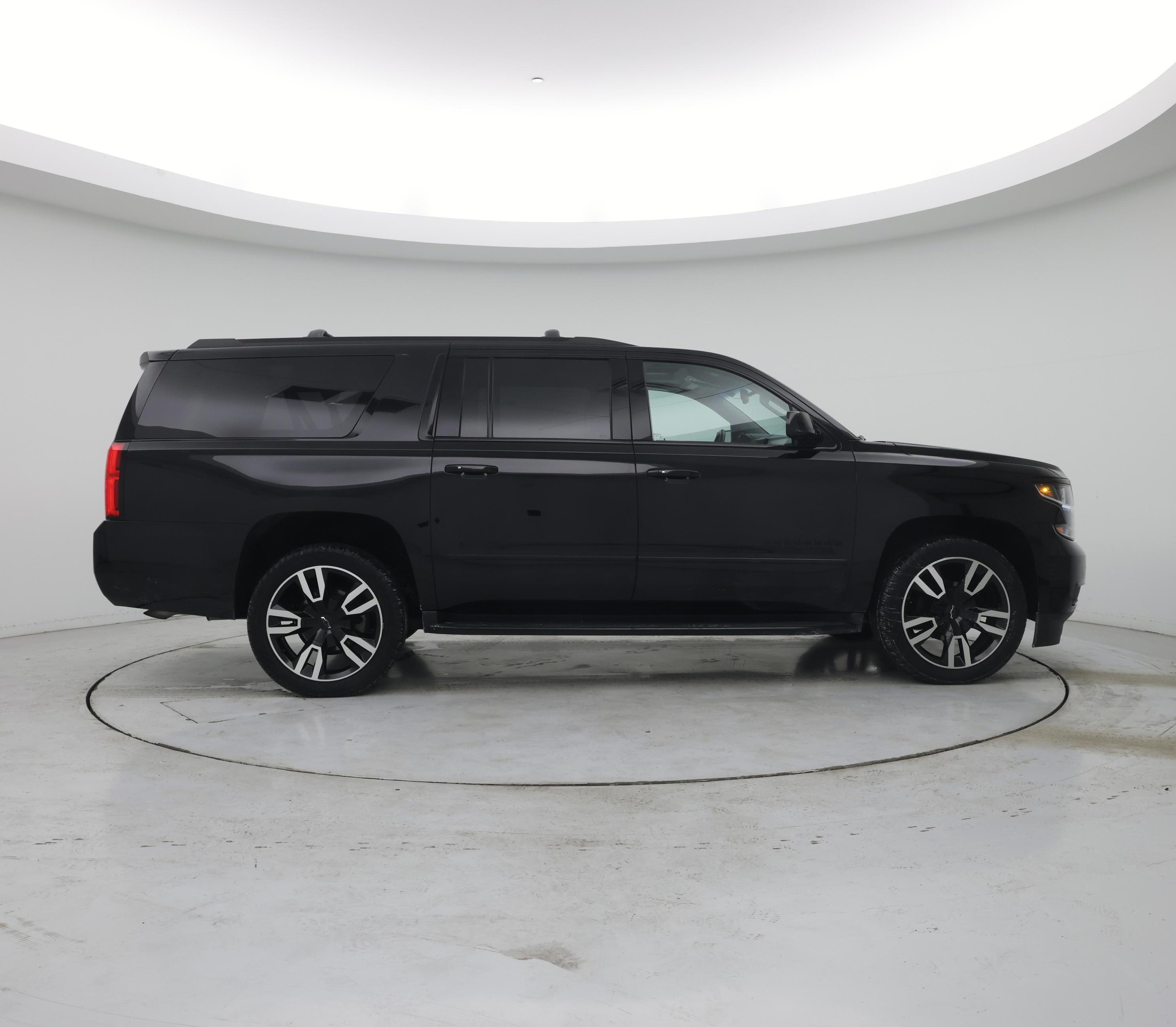 Thumbnail: 2020 Chevrolet Suburban - 7