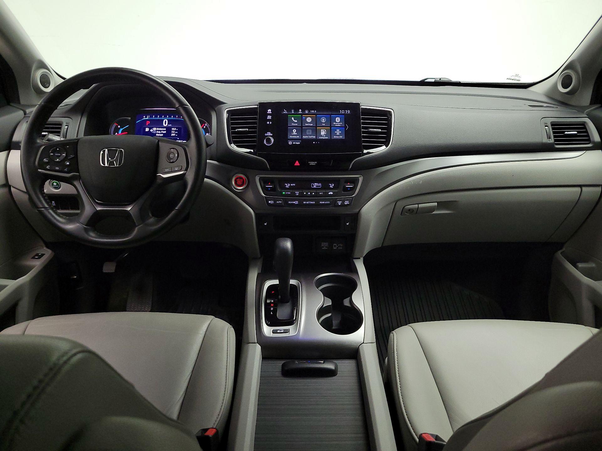 Thumbnail: 2019 Honda Pilot - 9