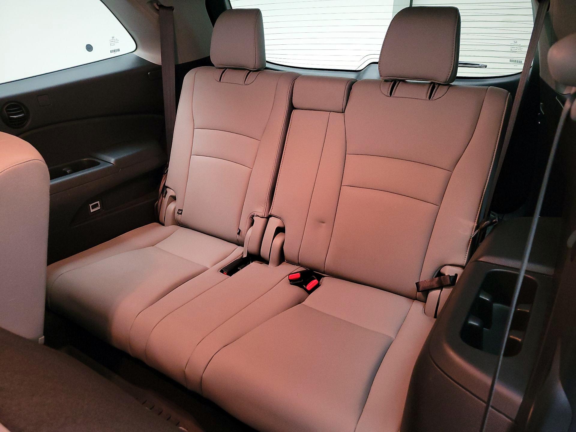 Thumbnail: 2019 Honda Pilot - 20