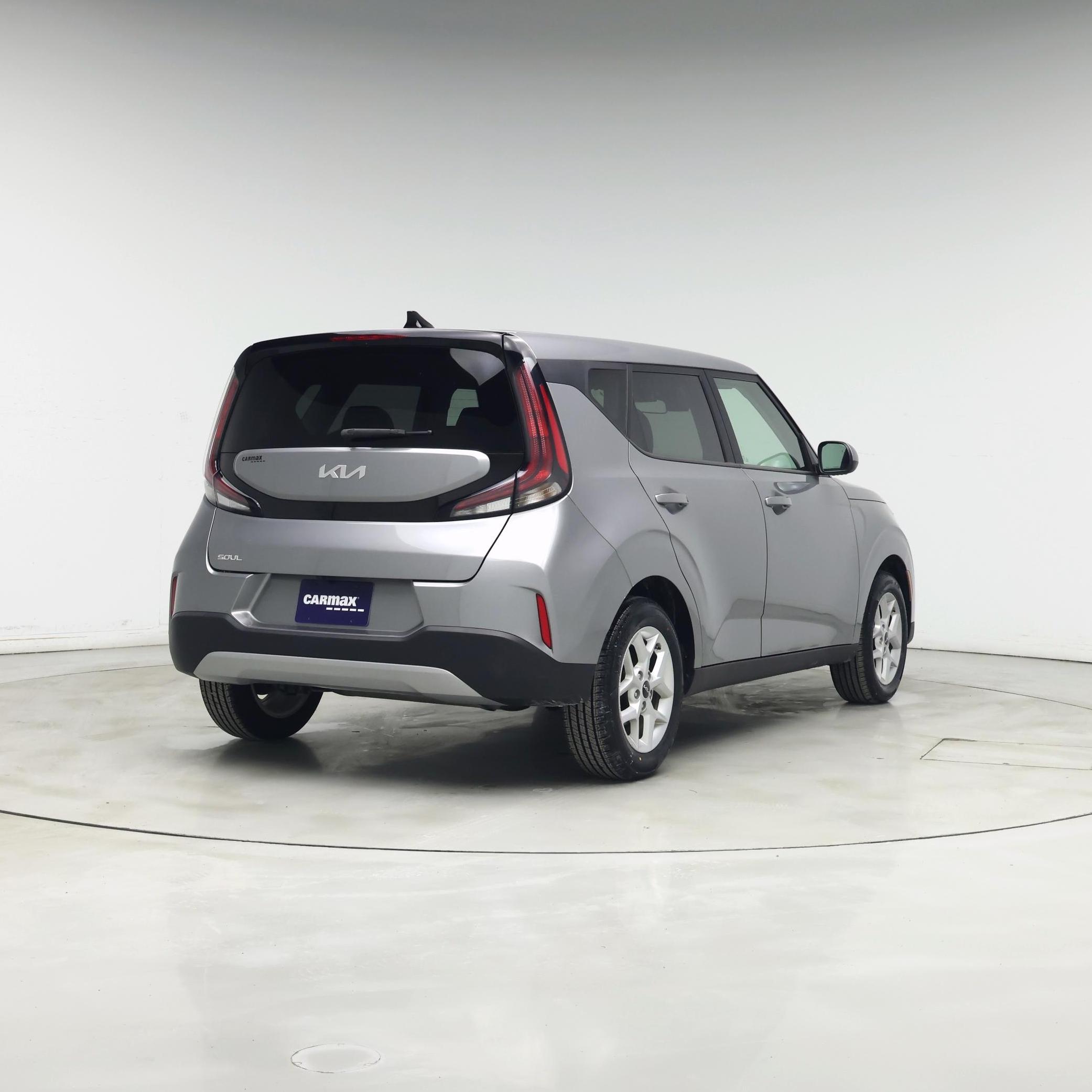 Thumbnail: 2023 Kia Soul - 8