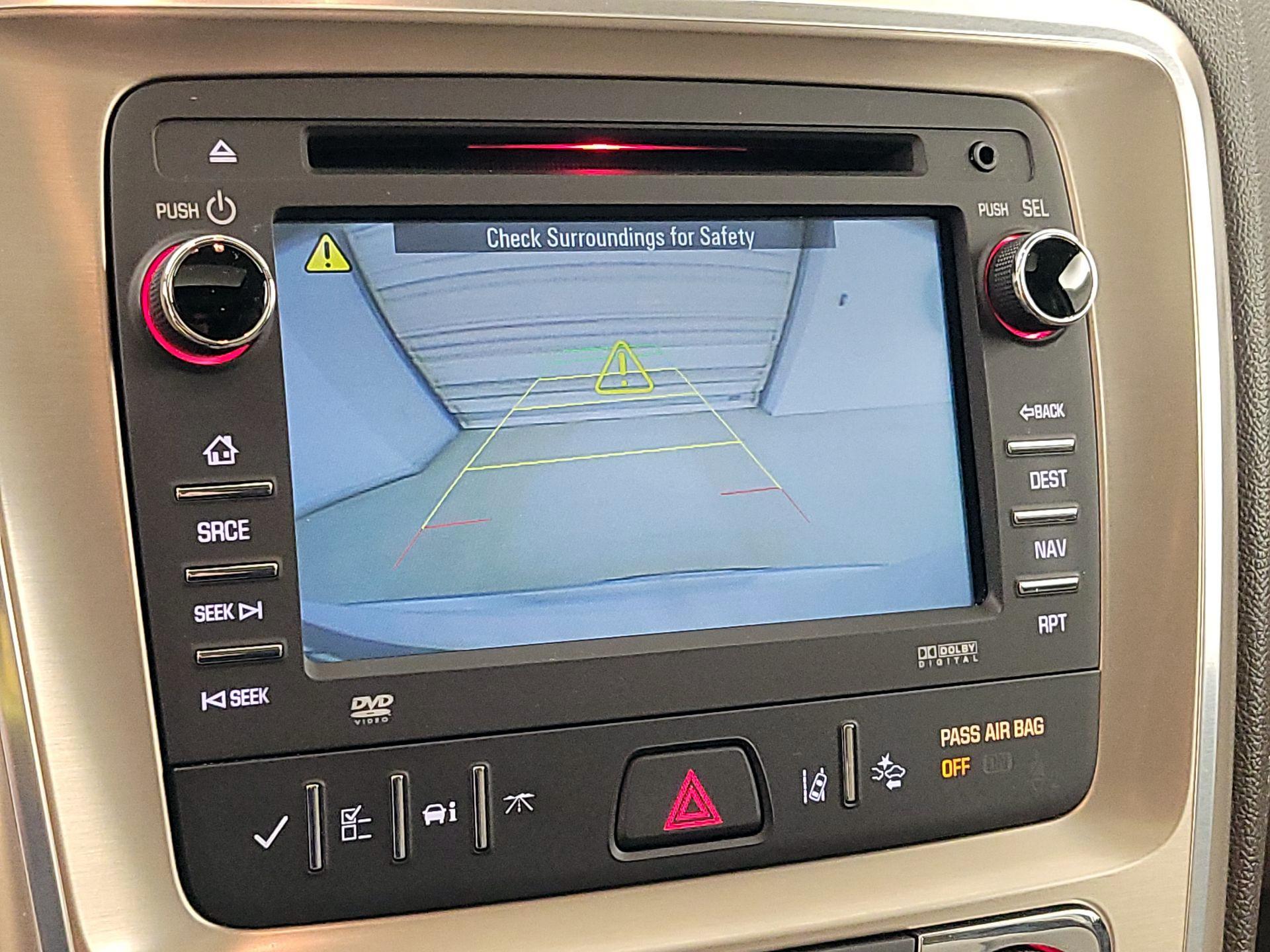 Thumbnail: 2016 GMC Acadia - 15