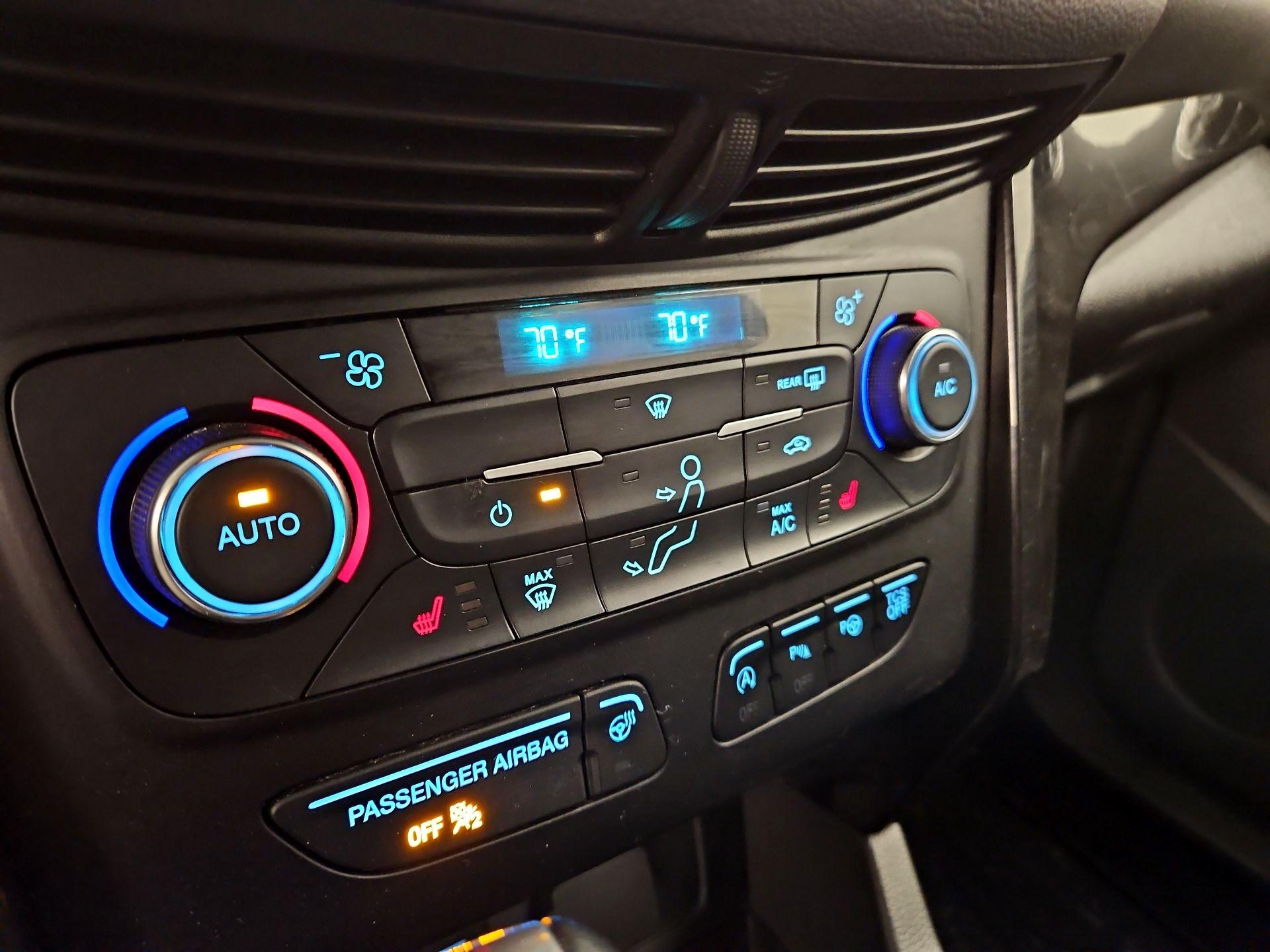 Thumbnail: 2017 Ford Escape - 17