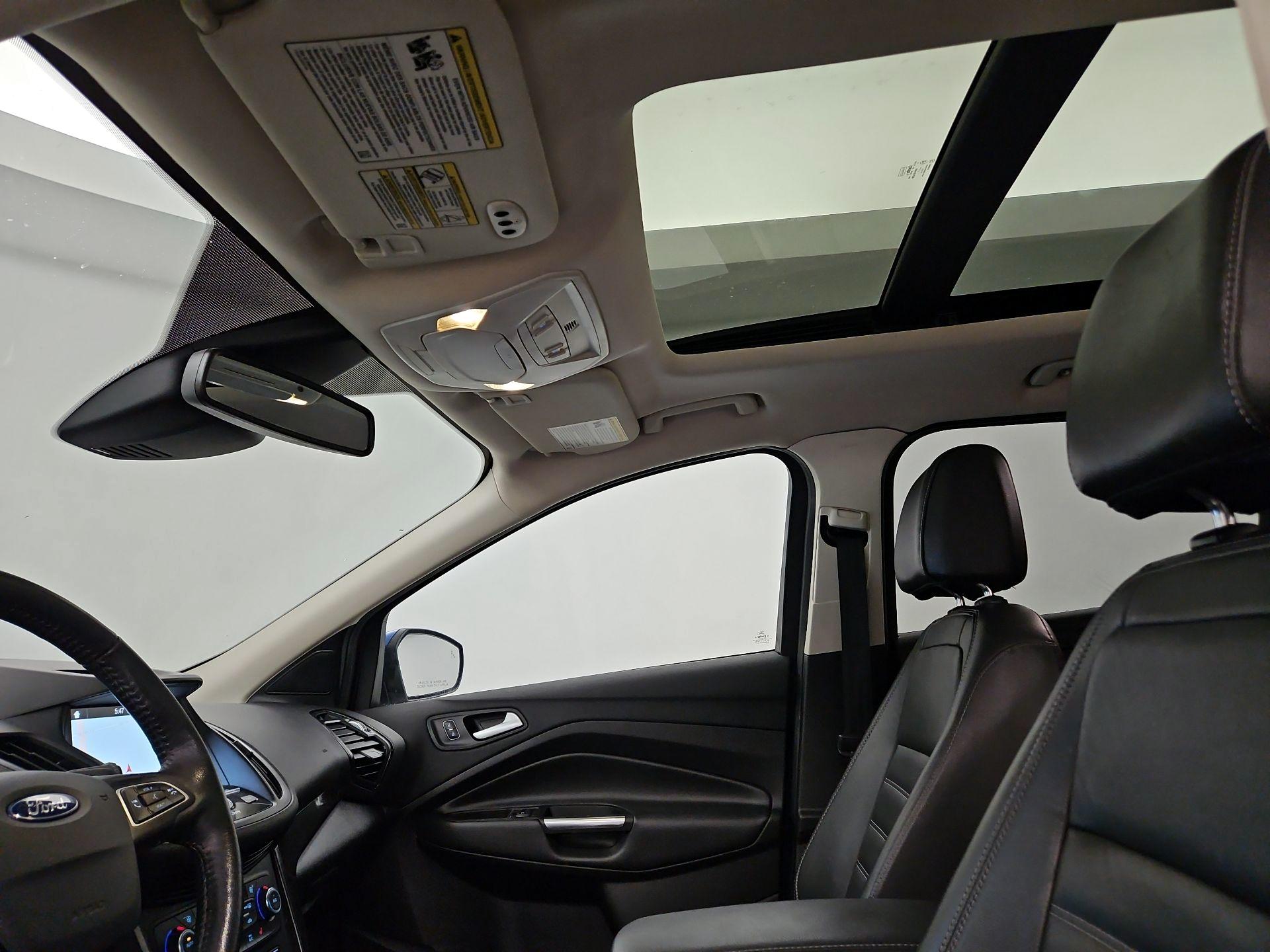 Thumbnail: 2017 Ford Escape - 20