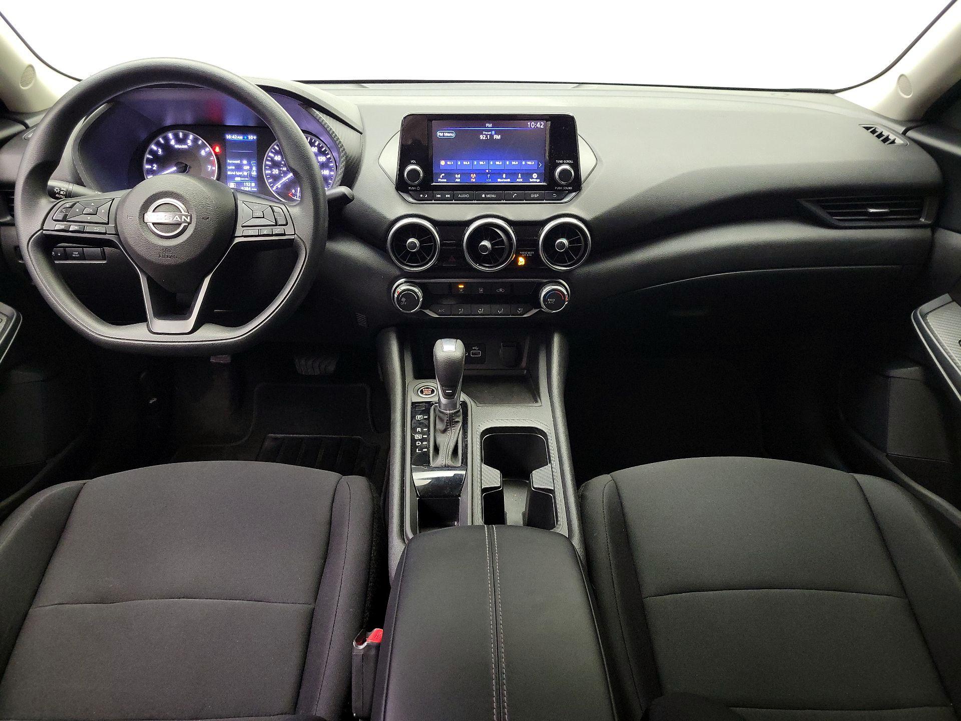 Thumbnail: 2024 Nissan Sentra - 9