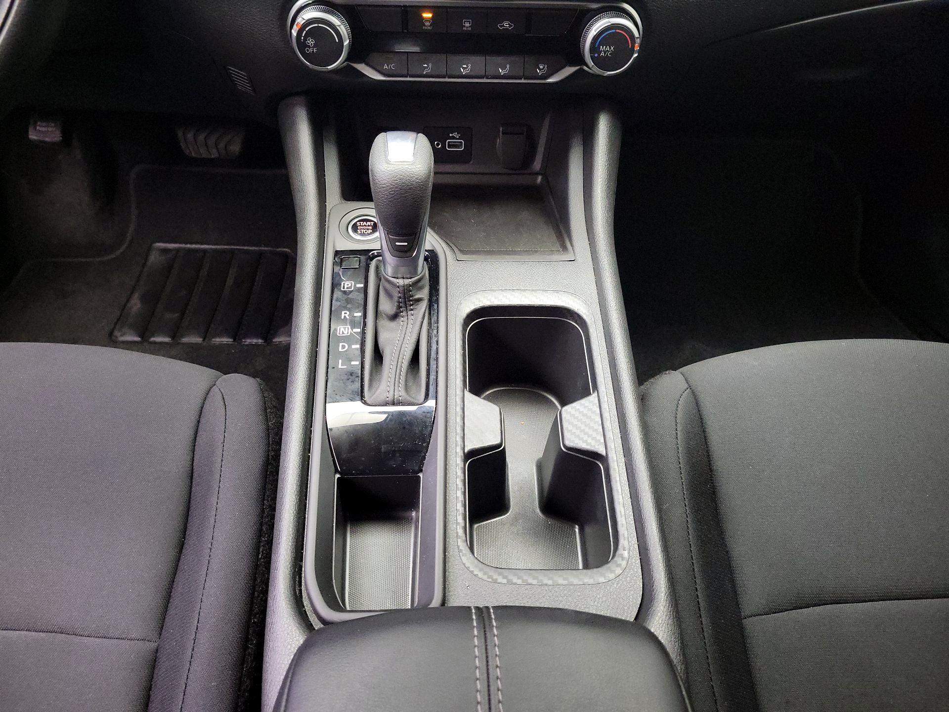 Thumbnail: 2024 Nissan Sentra - 16