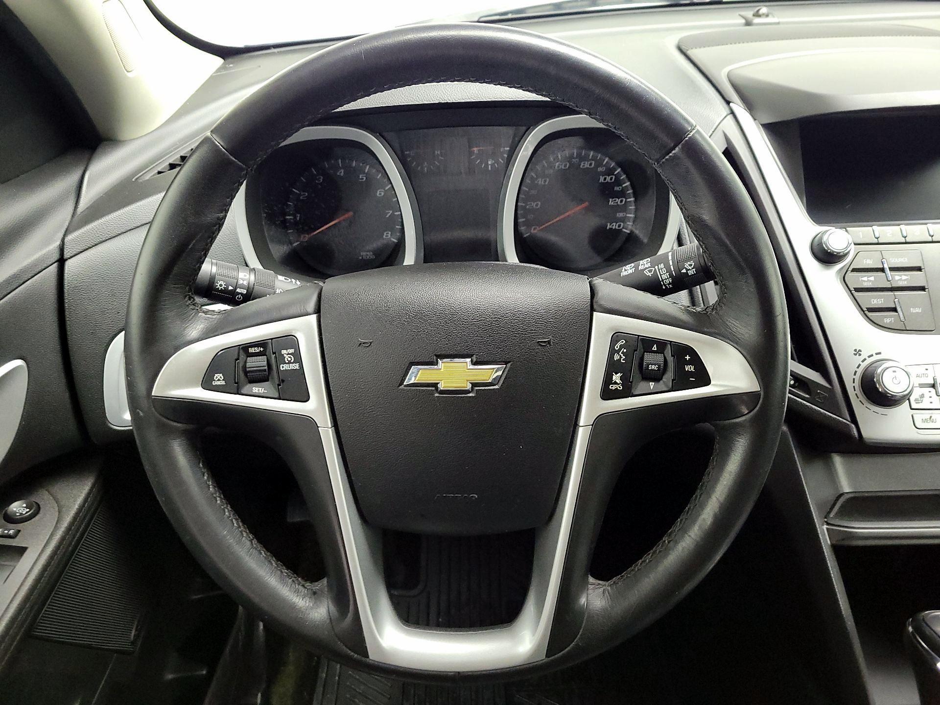 Thumbnail: 2017 Chevrolet Equinox - 10