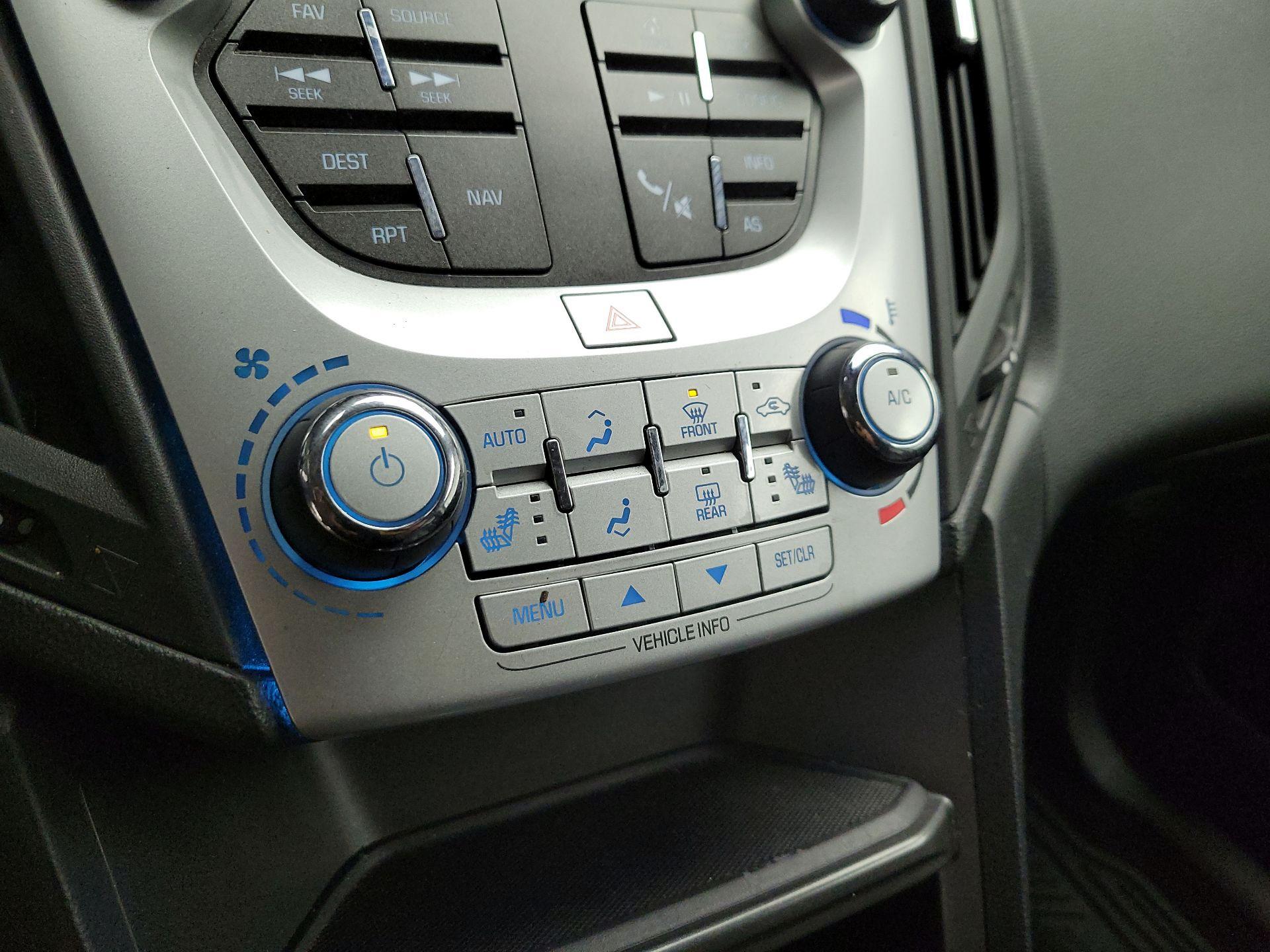 Thumbnail: 2017 Chevrolet Equinox - 14