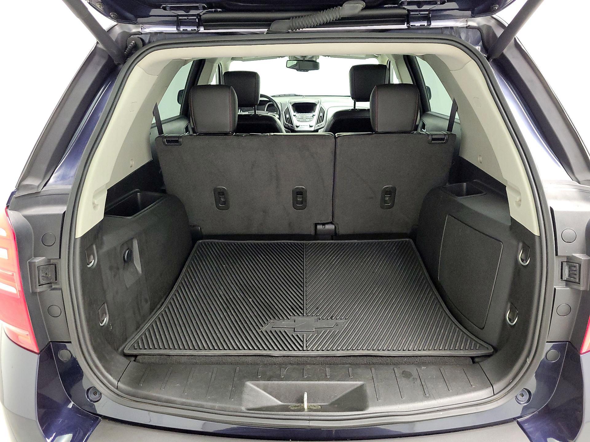 Thumbnail: 2017 Chevrolet Equinox - 16