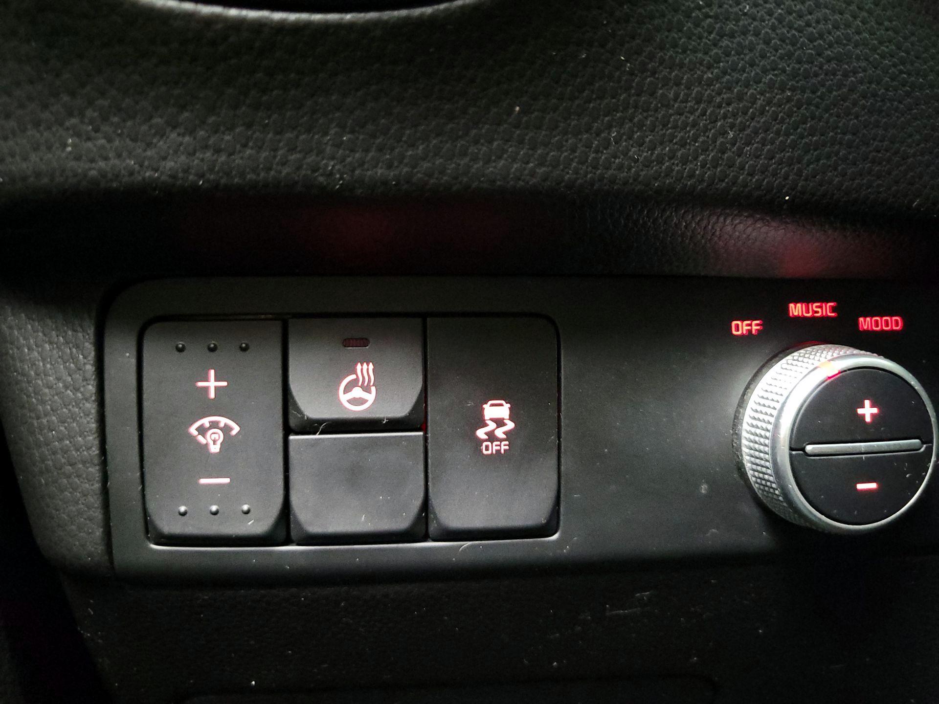 Thumbnail: 2014 Kia Soul - 13