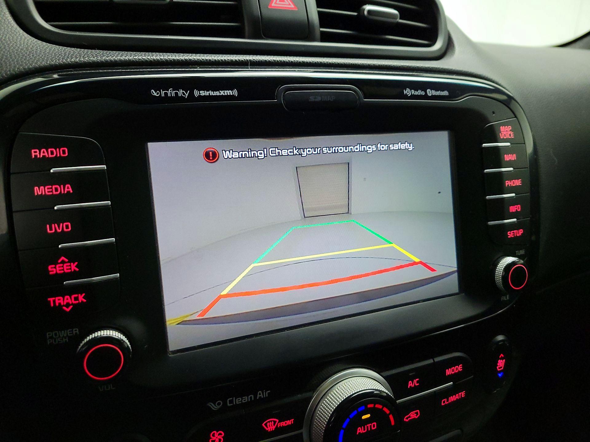 Thumbnail: 2014 Kia Soul - 15