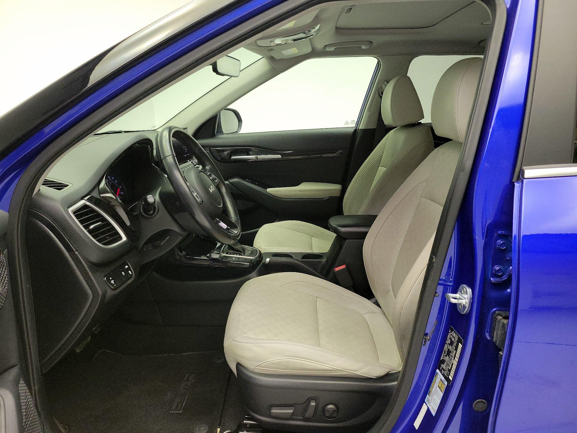 Thumbnail: 2022 Kia Seltos - 11