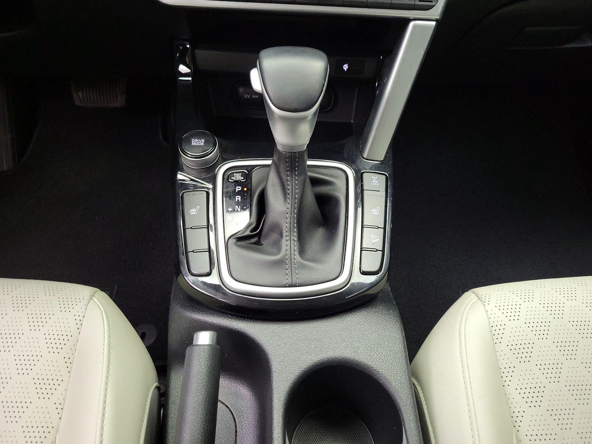 Thumbnail: 2022 Kia Seltos - 17