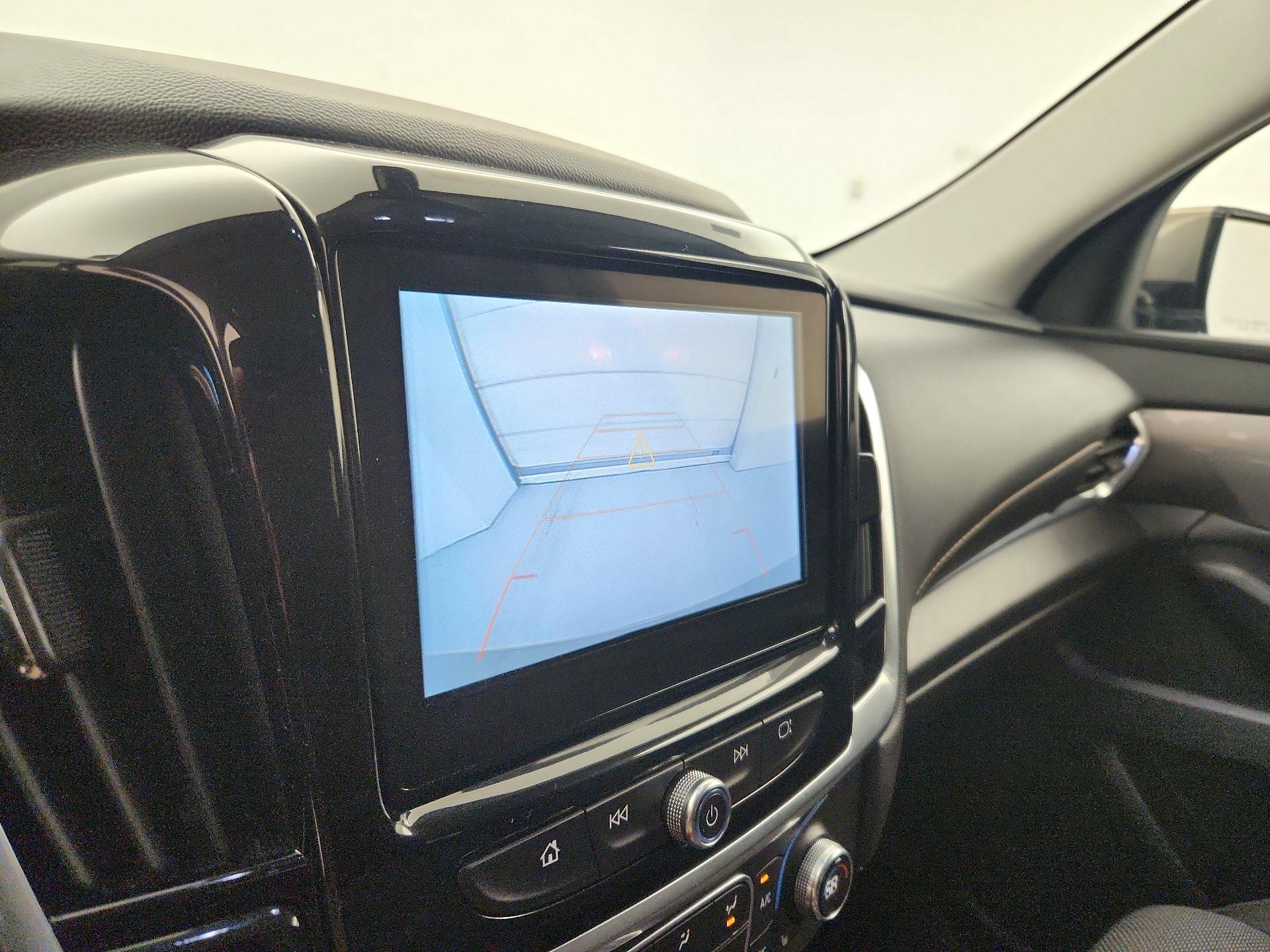 Thumbnail: 2019 Chevrolet Traverse - 14