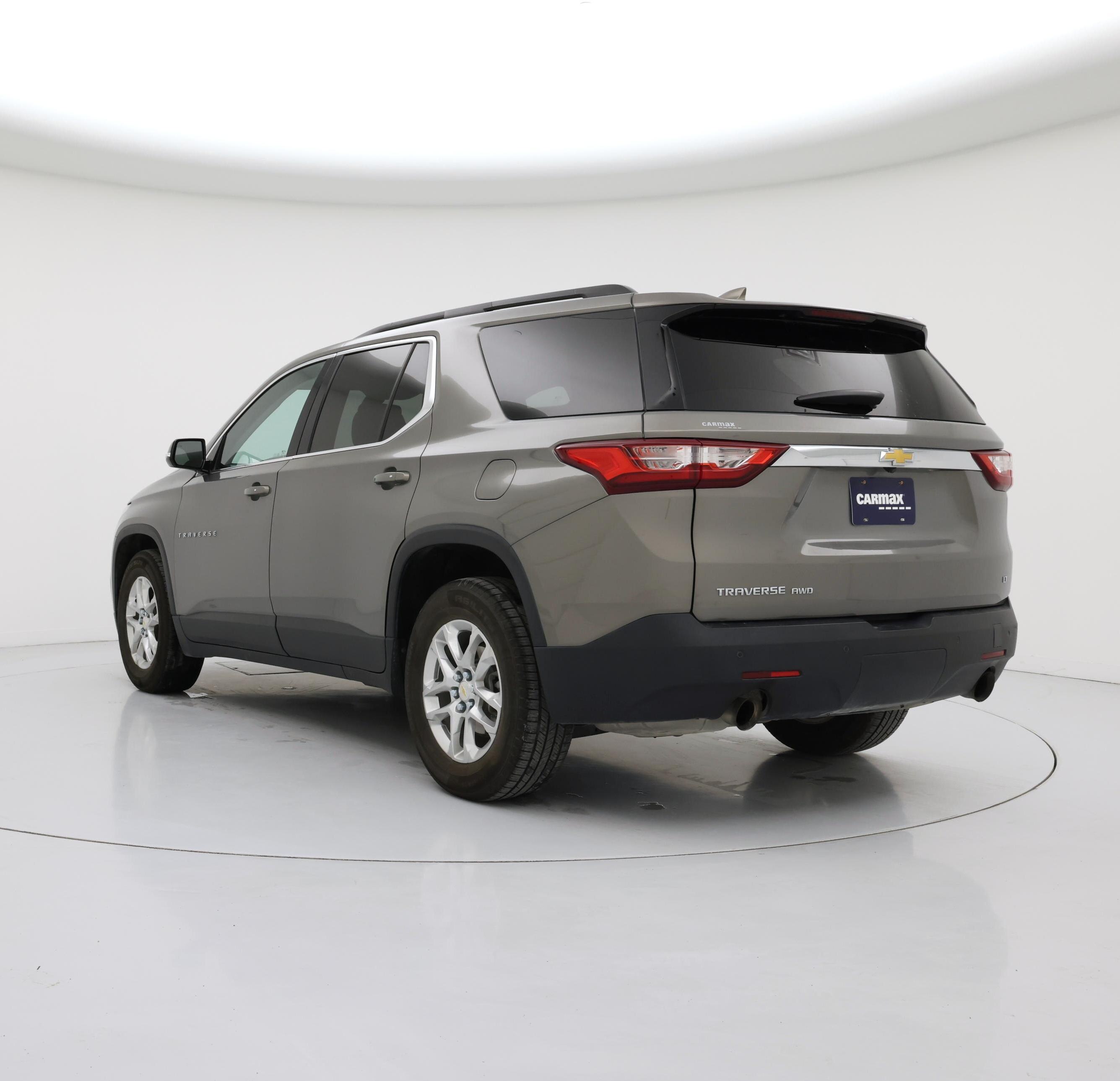 Thumbnail: 2019 Chevrolet Traverse - 2