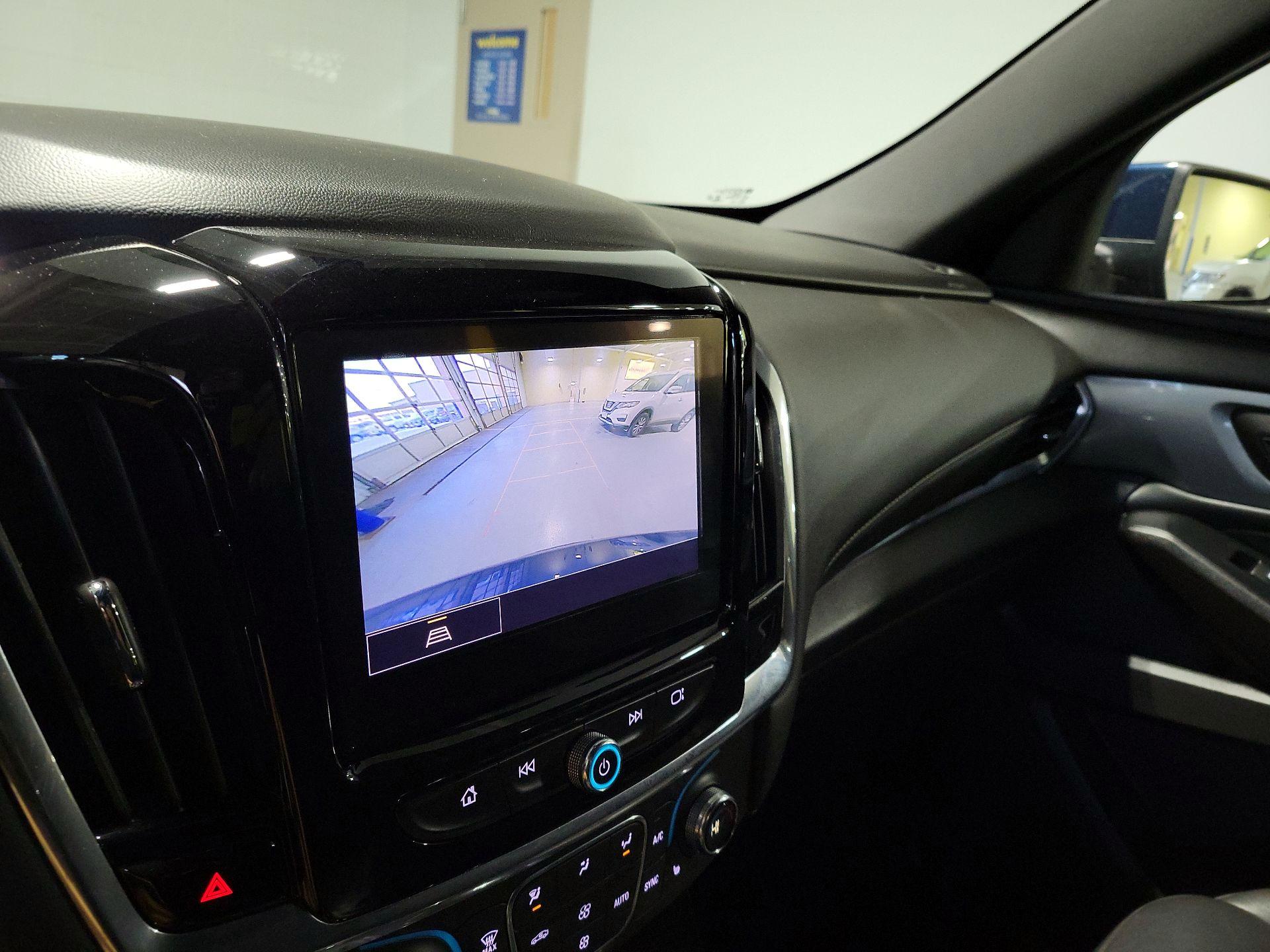 Thumbnail: 2023 Chevrolet Traverse - 12